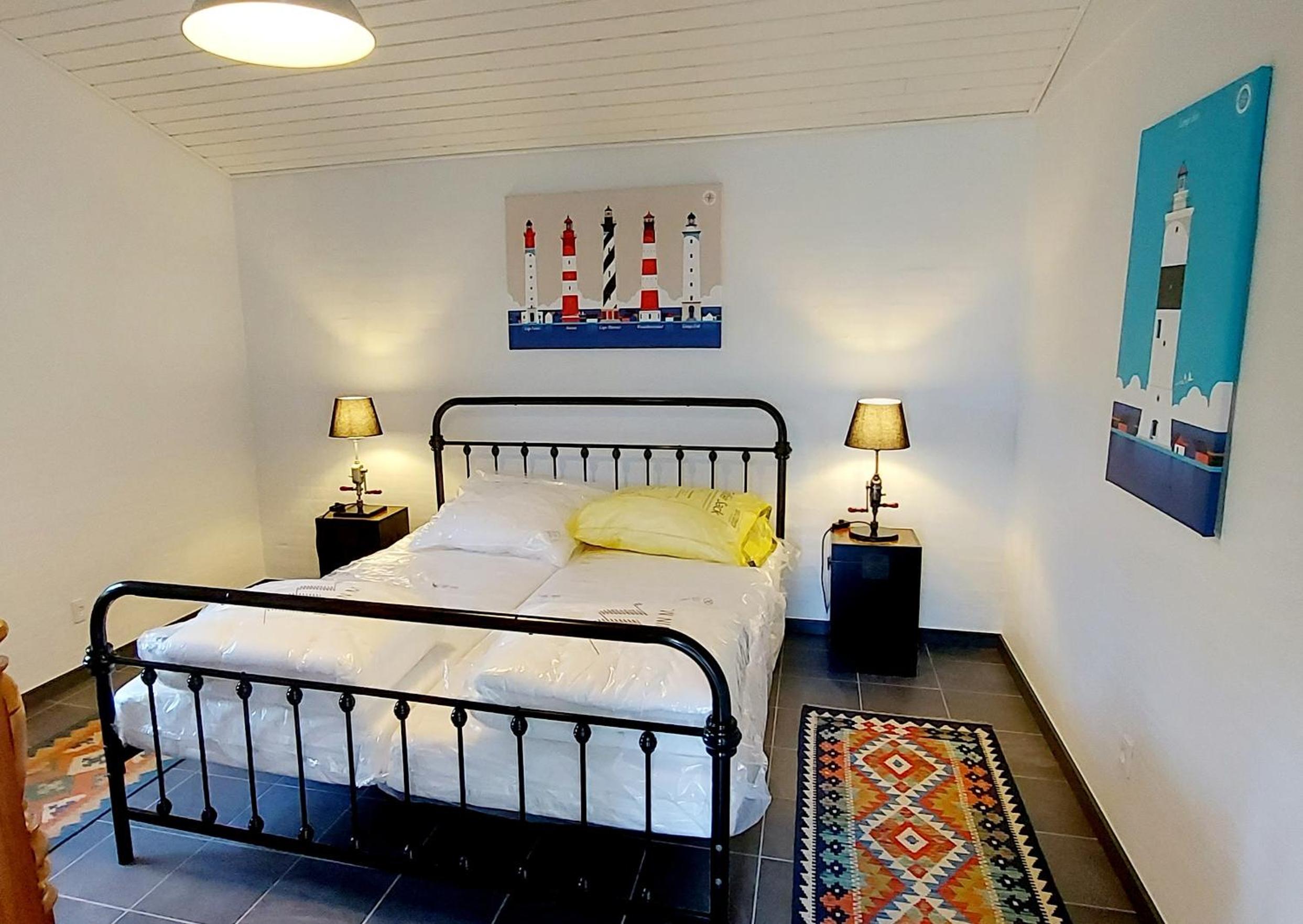 One-Bedroom House photo 1