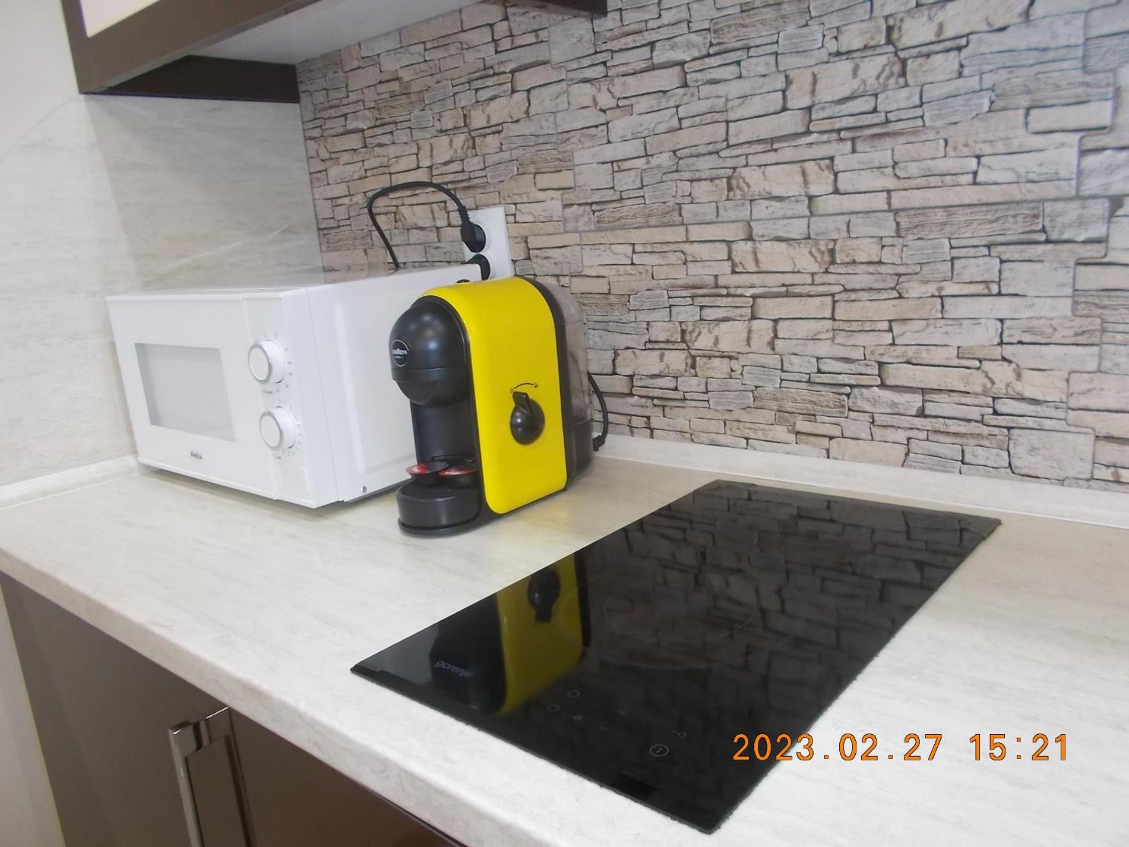One-Bedroom Apartment - Photo 14