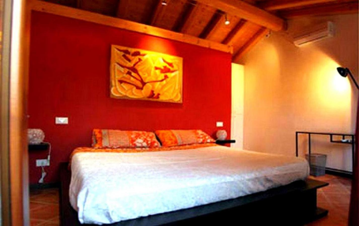 Double Room - Photo 20