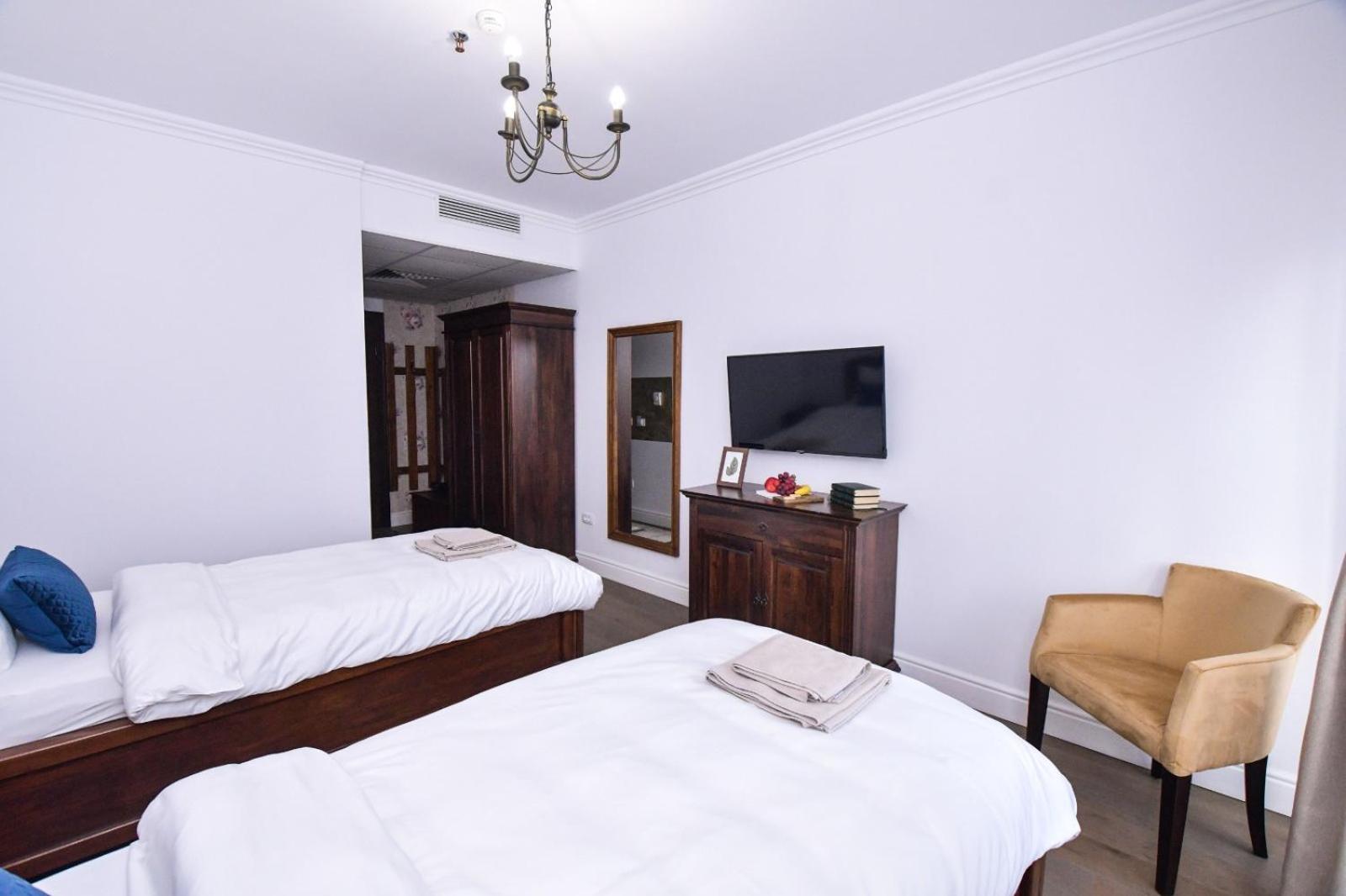 Deluxe Twin Room with Spa Access photo 3