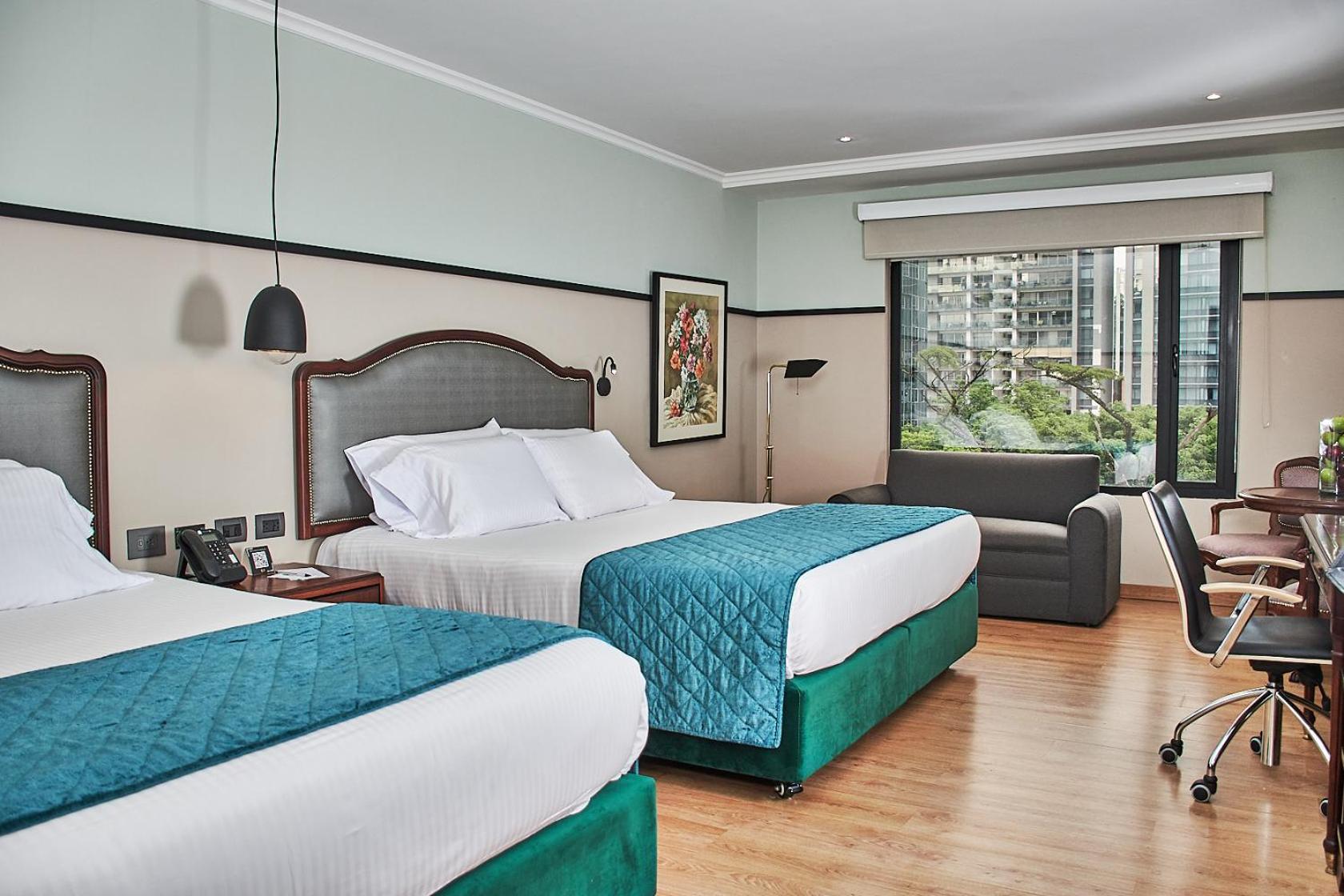 Double Room with Two Double Beds photo 3
