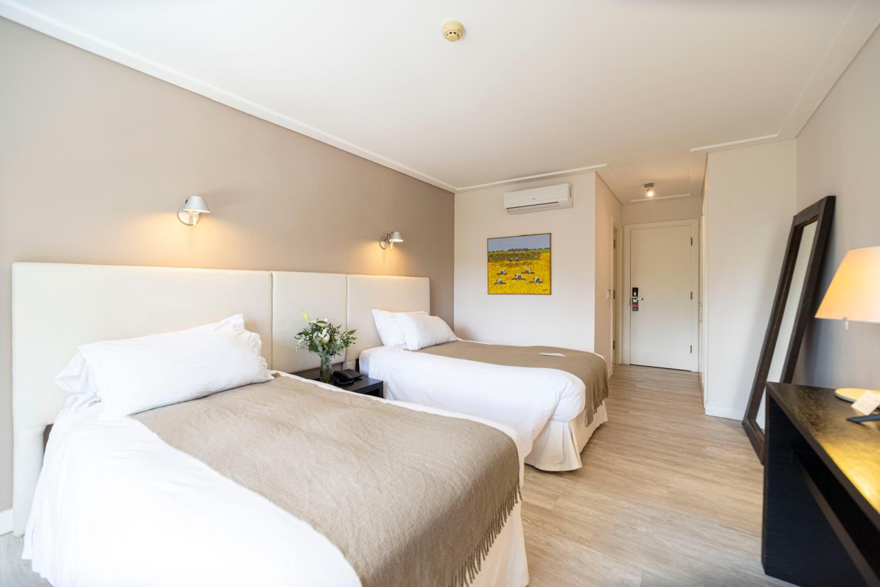 Deluxe Double Room - Photo 3