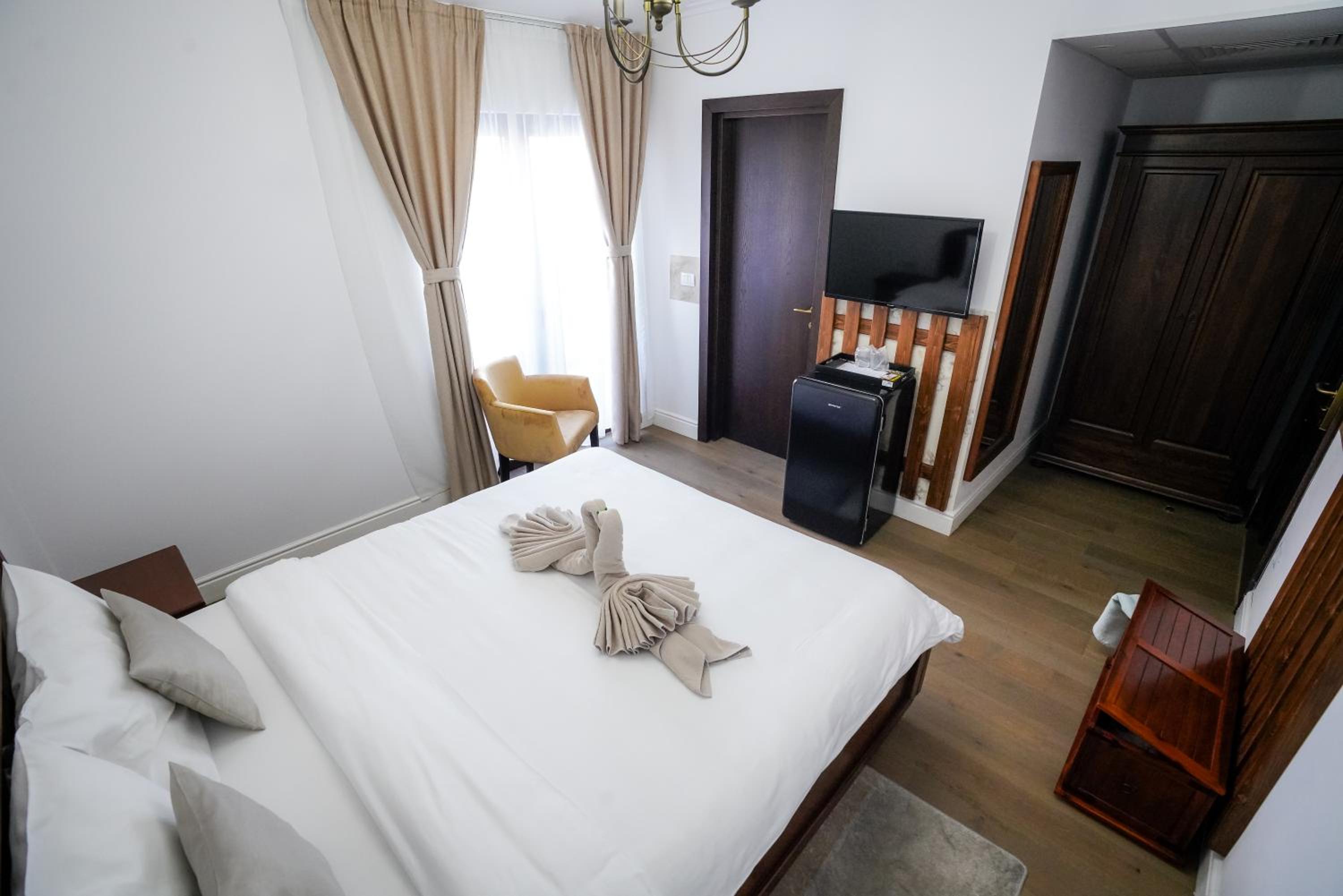 Standard Double Room photo 3