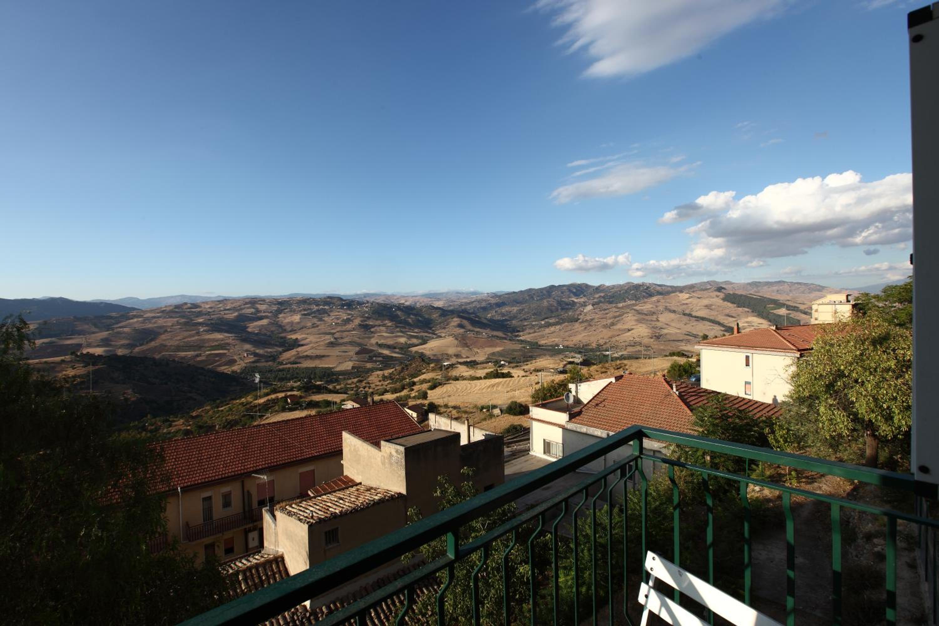 Quadruple Room with Balcony photo 3