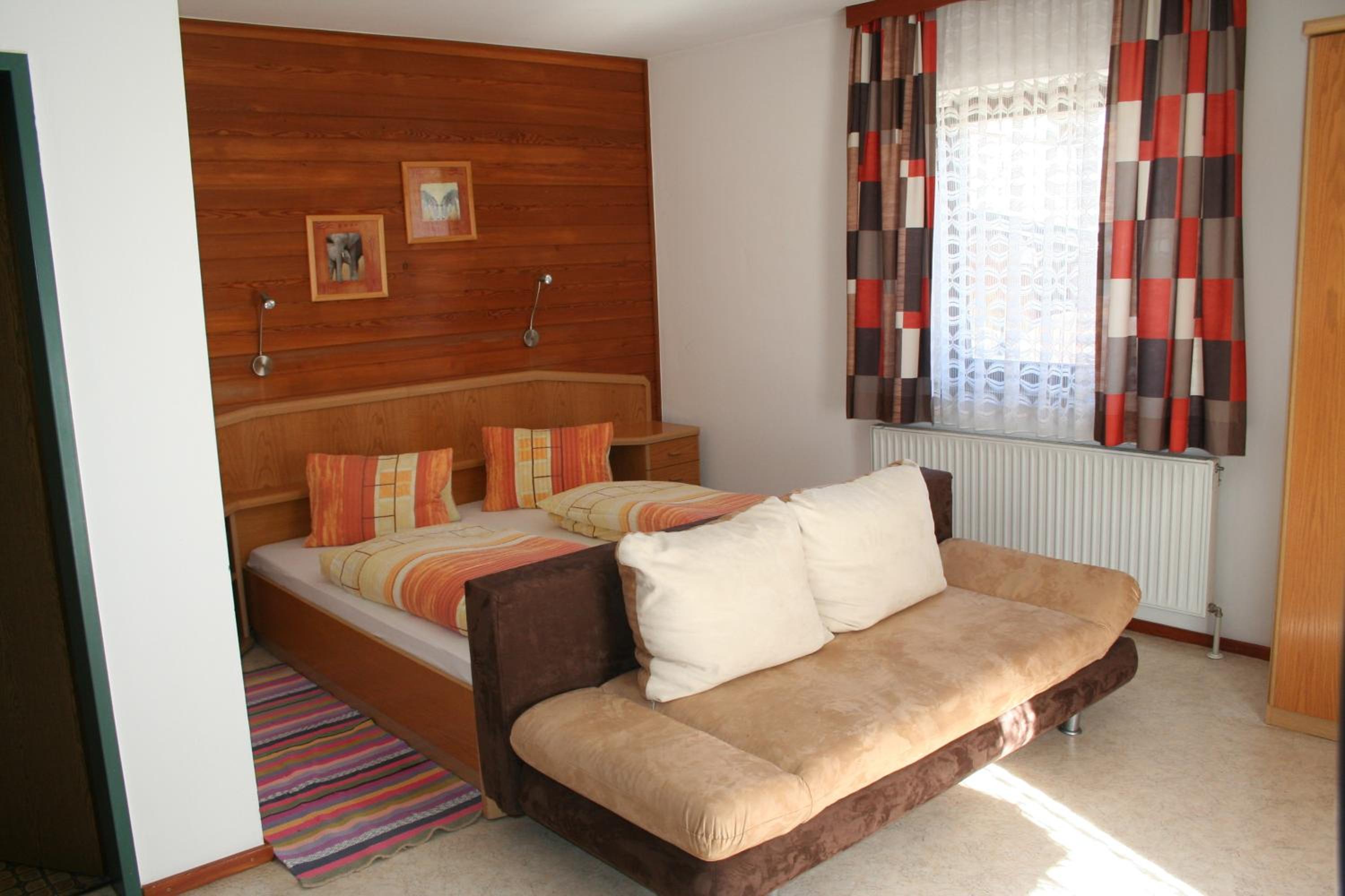 Deluxe Double Room photo 2