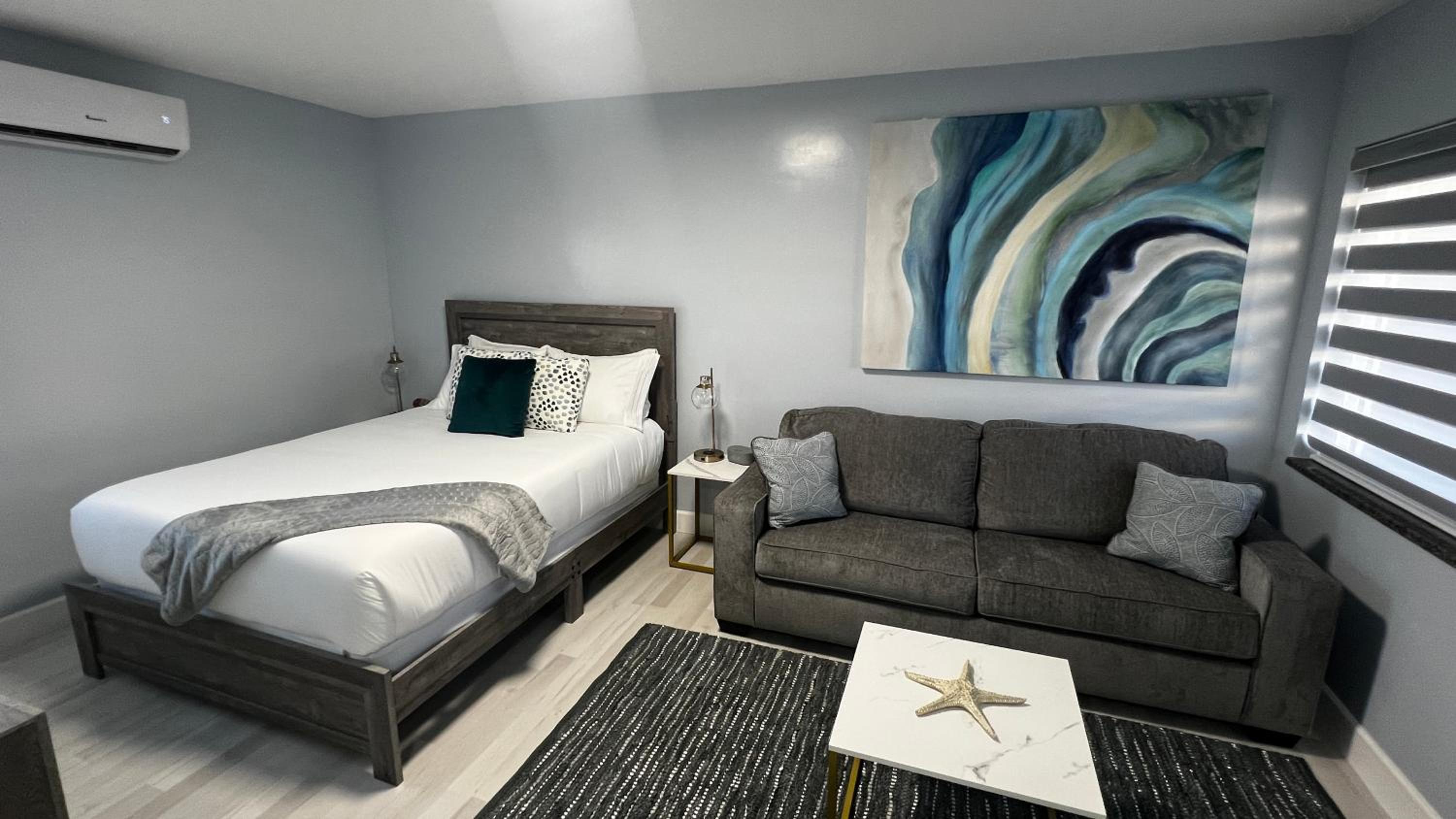 Premium Quadruple Room