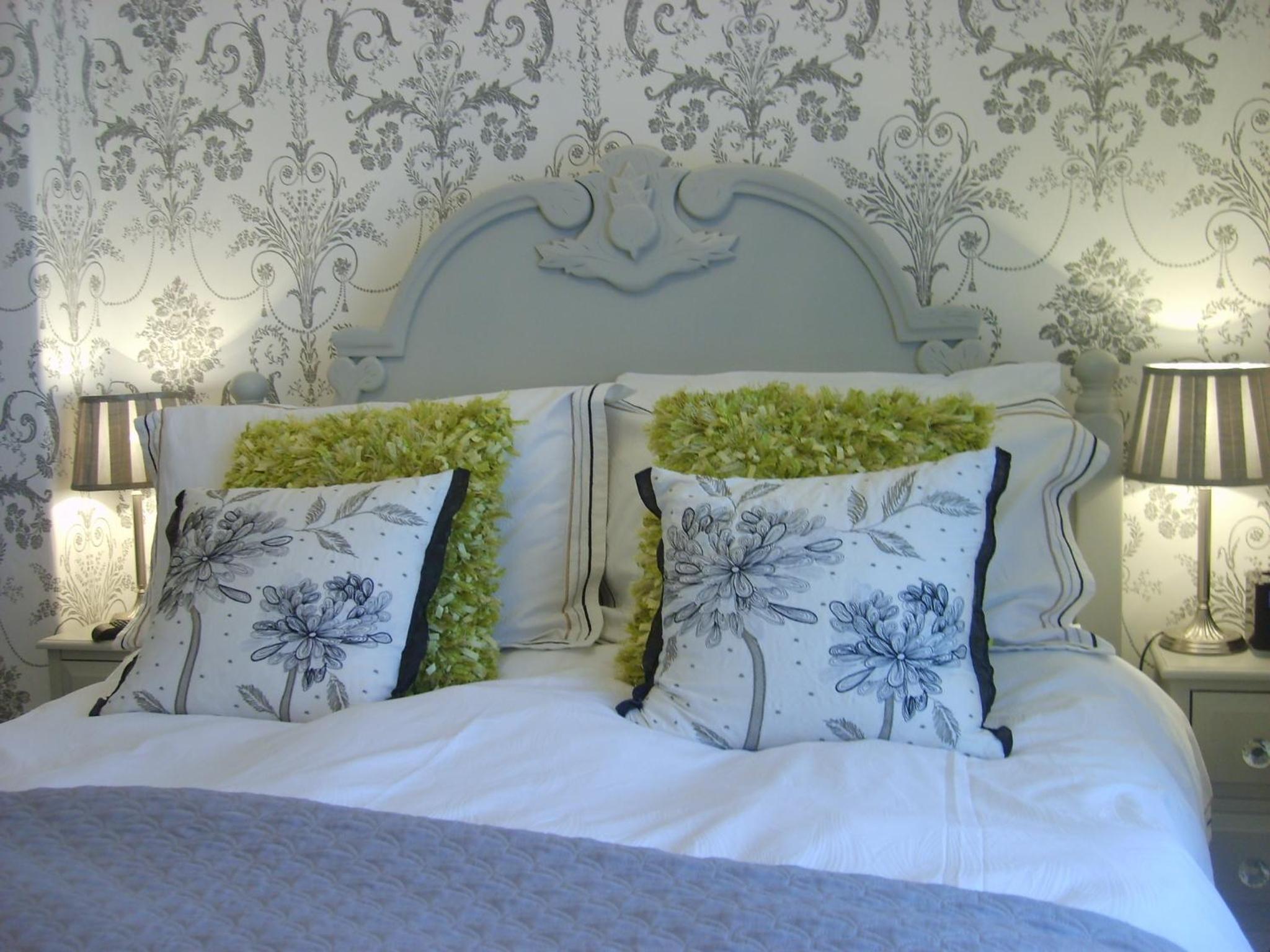 Small Double Room - Photo 8