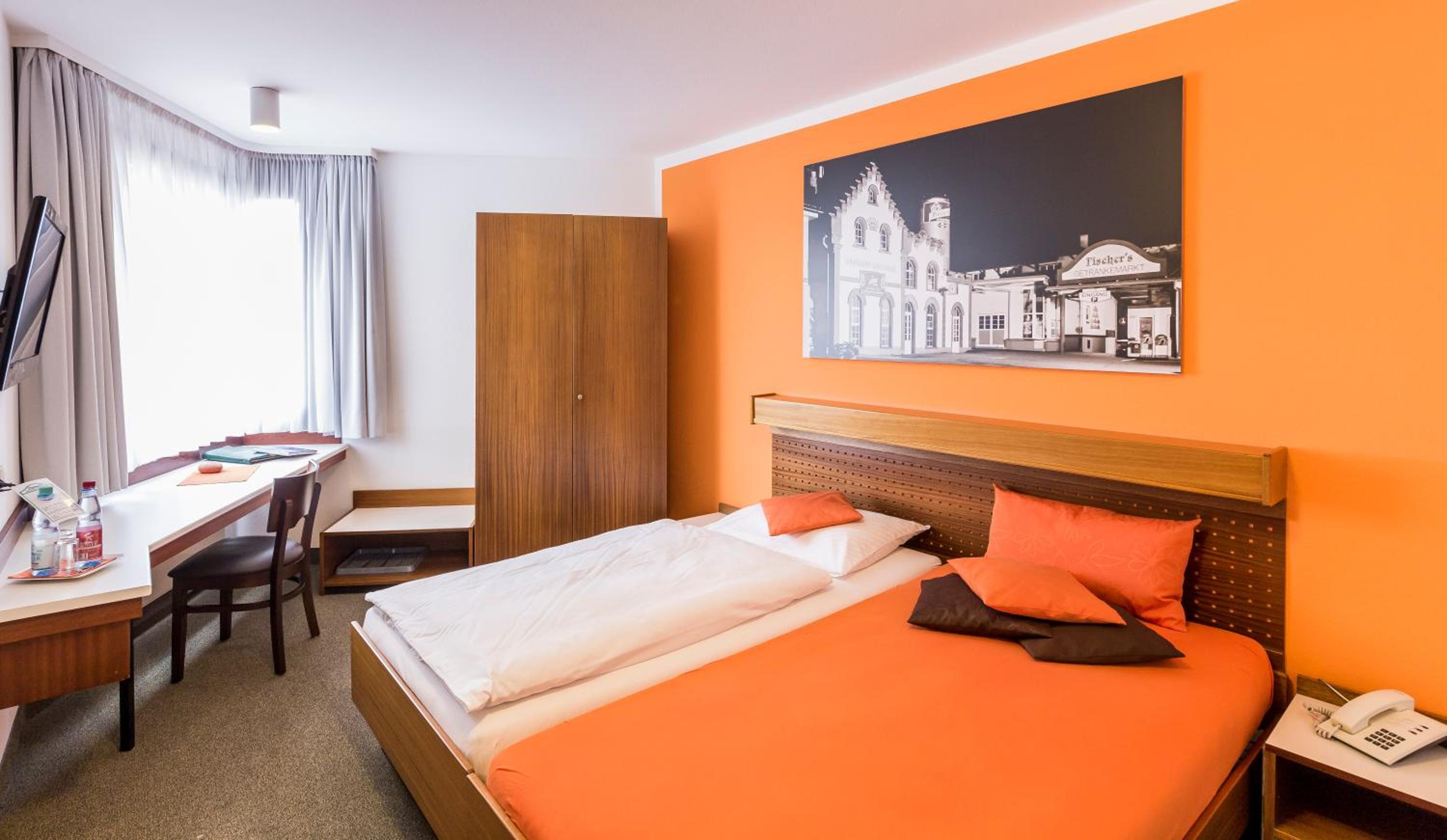 Classic Double Room - Photo 13
