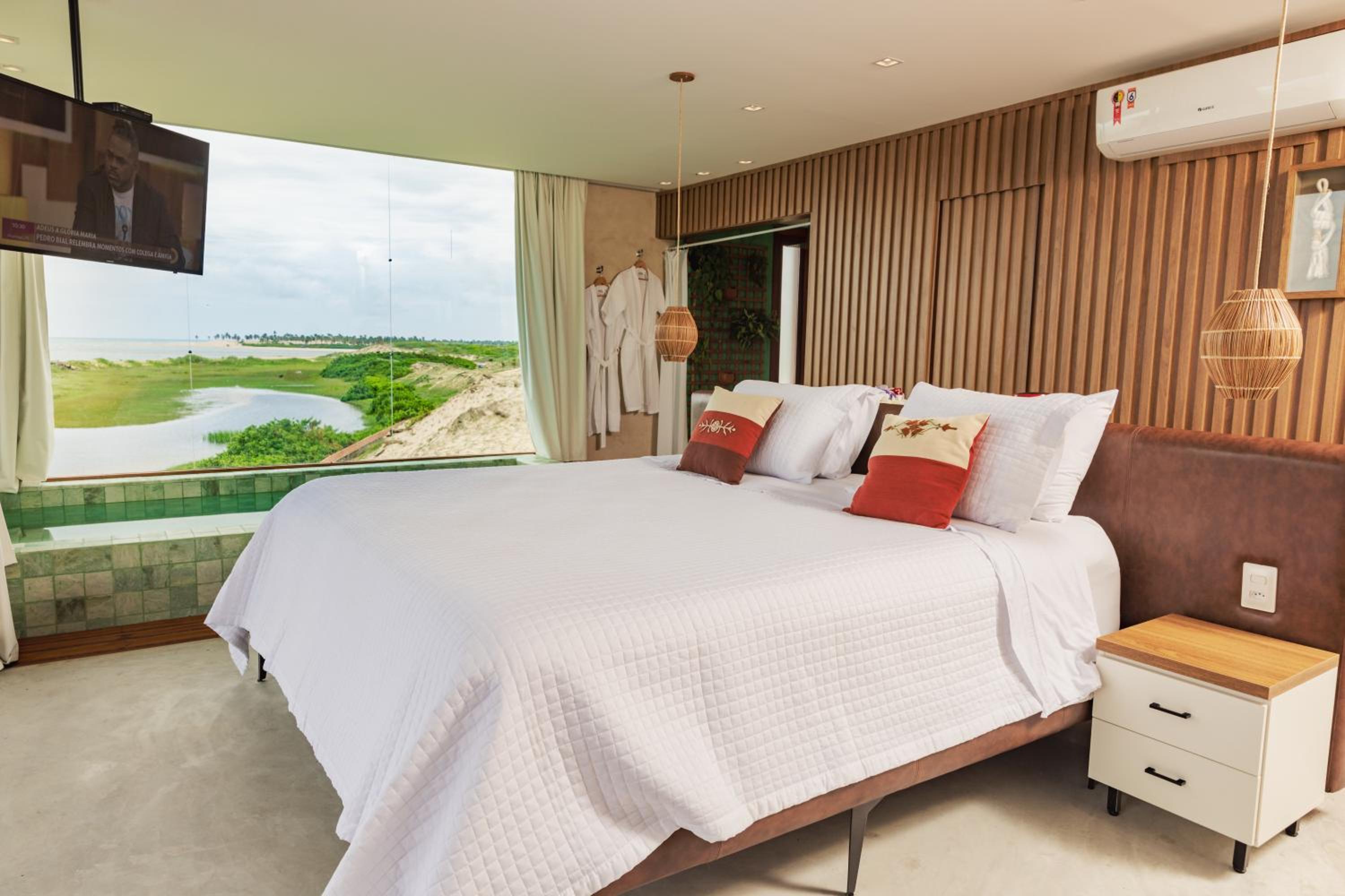 Suite with Private Pool photo 3