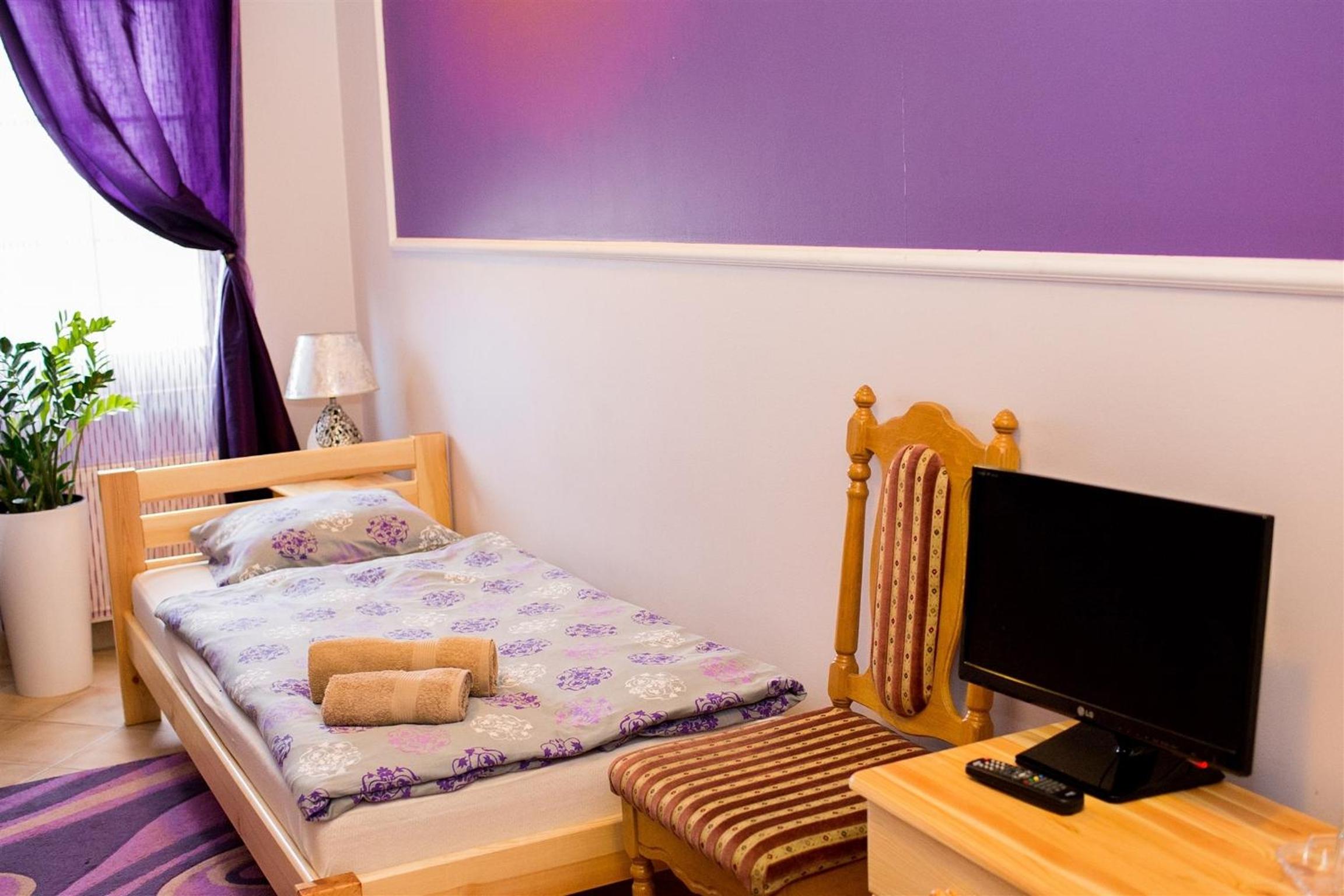 Single Room photo 2