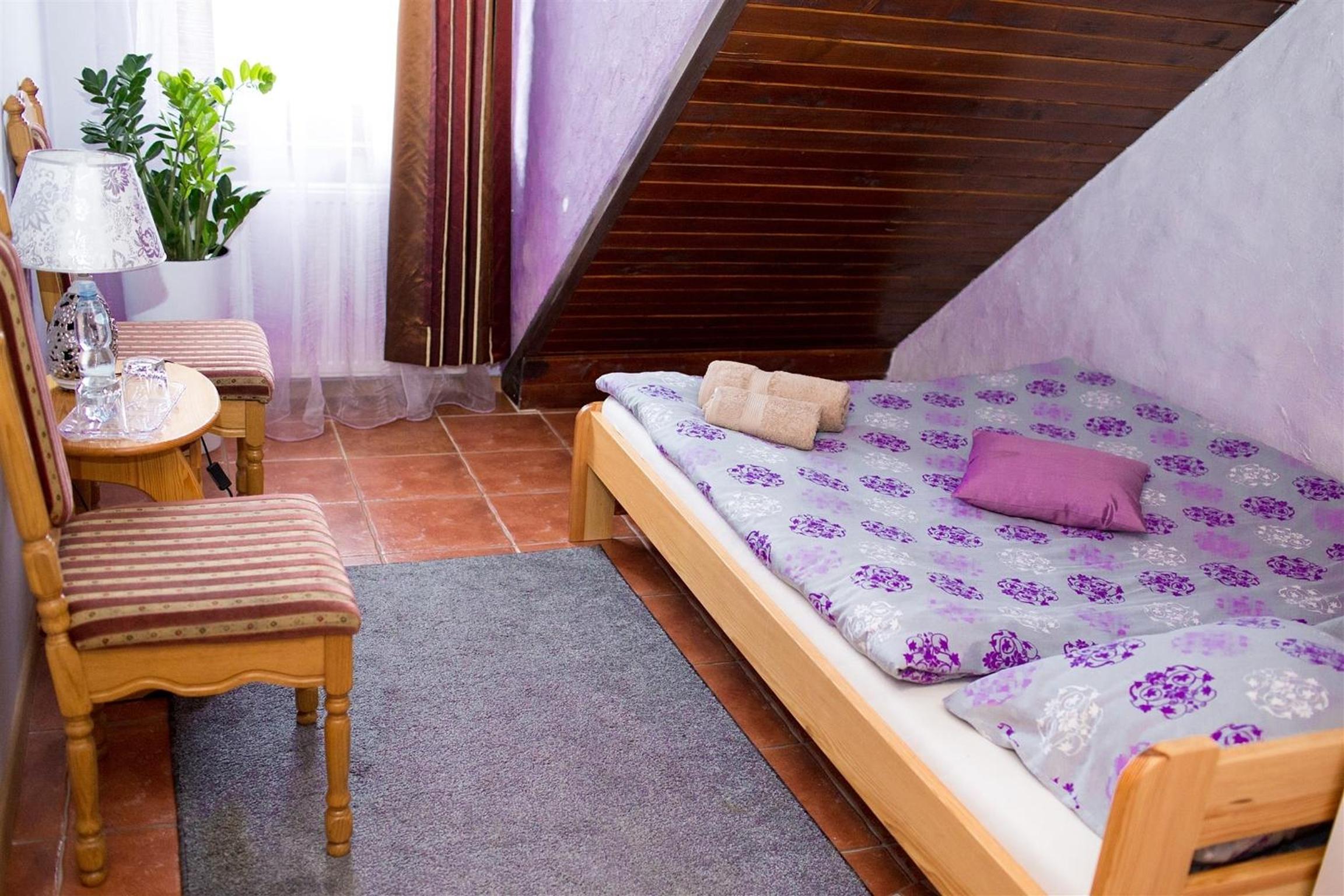 Large Double Room photo 2