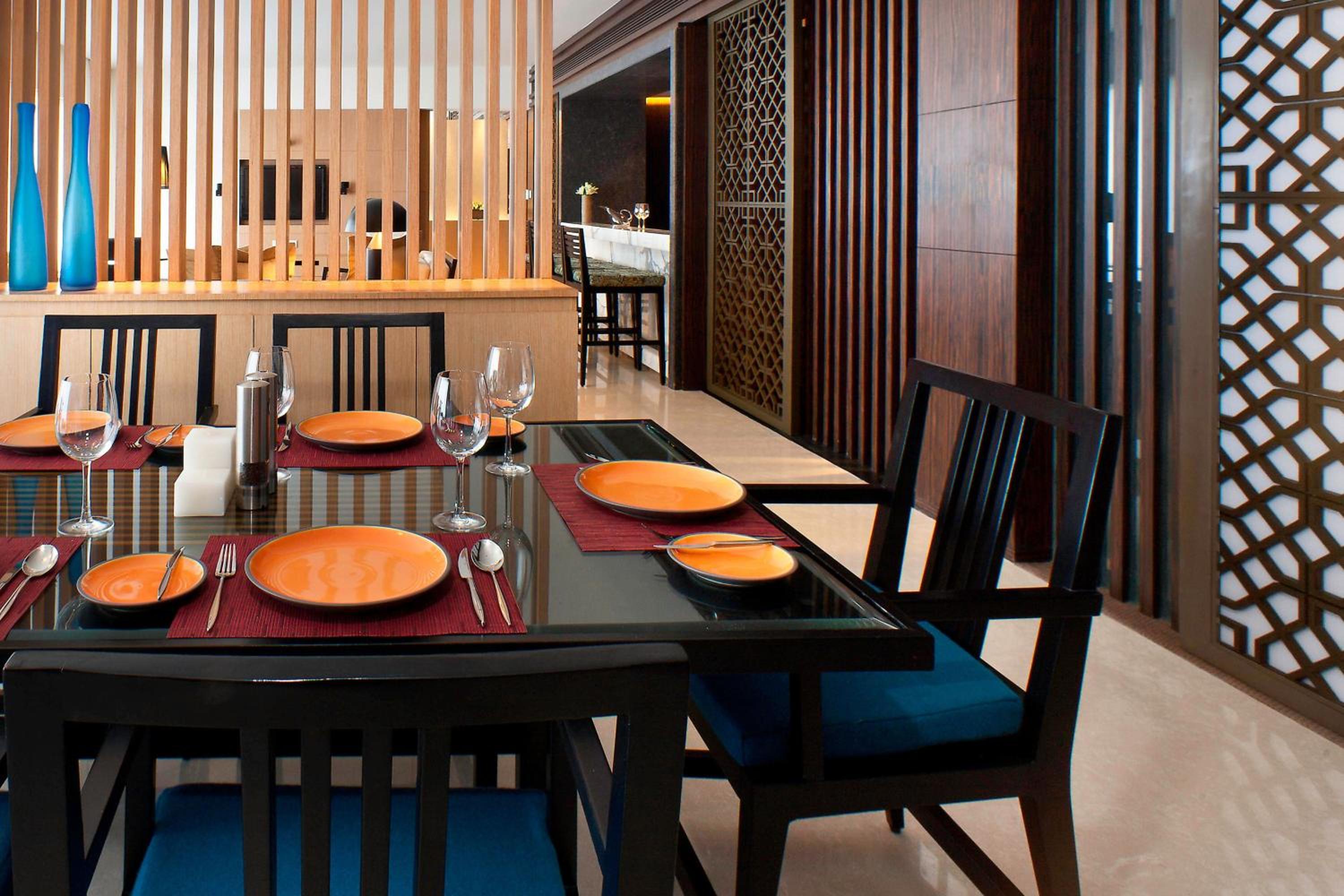 Presidential Suite, 2 Bedrooms, Lounge Access, Two way Airport Transfer Presidential Suite, 2 Bedrooms, Lounge Access, Two way Airport Transfer