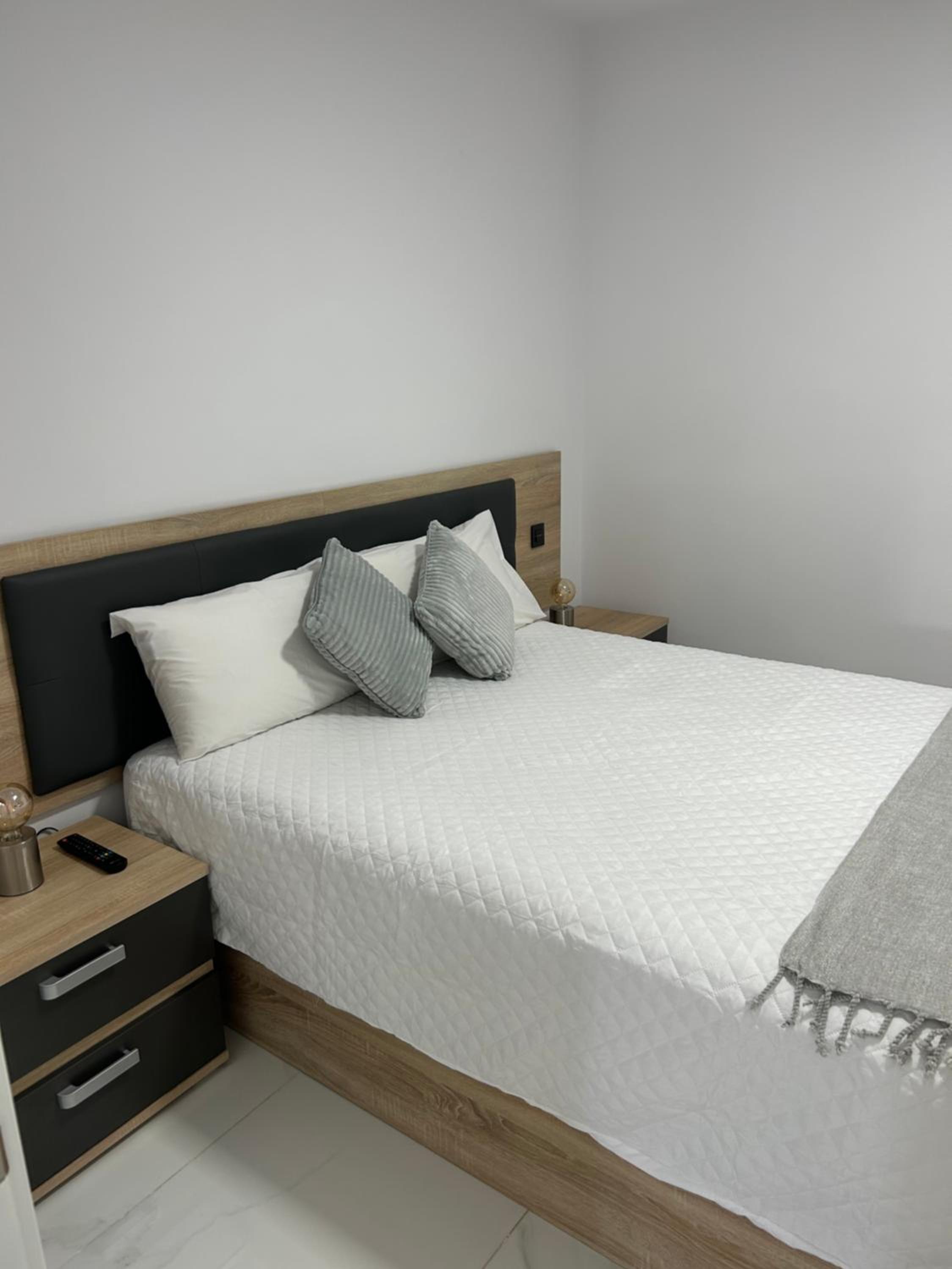 Three-Bedroom Apartment photo 2