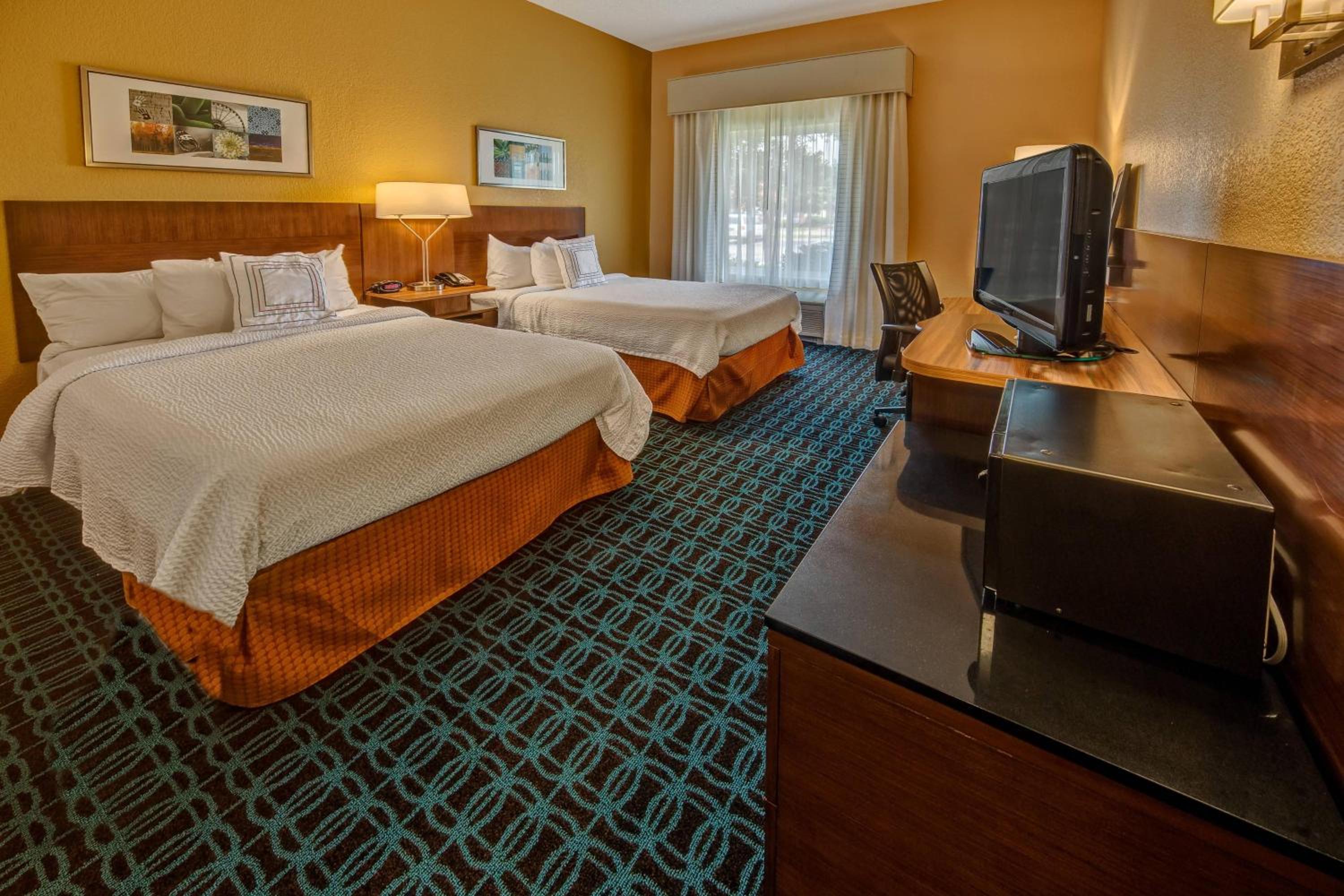 Double Room with Two Double Beds - Photo 1