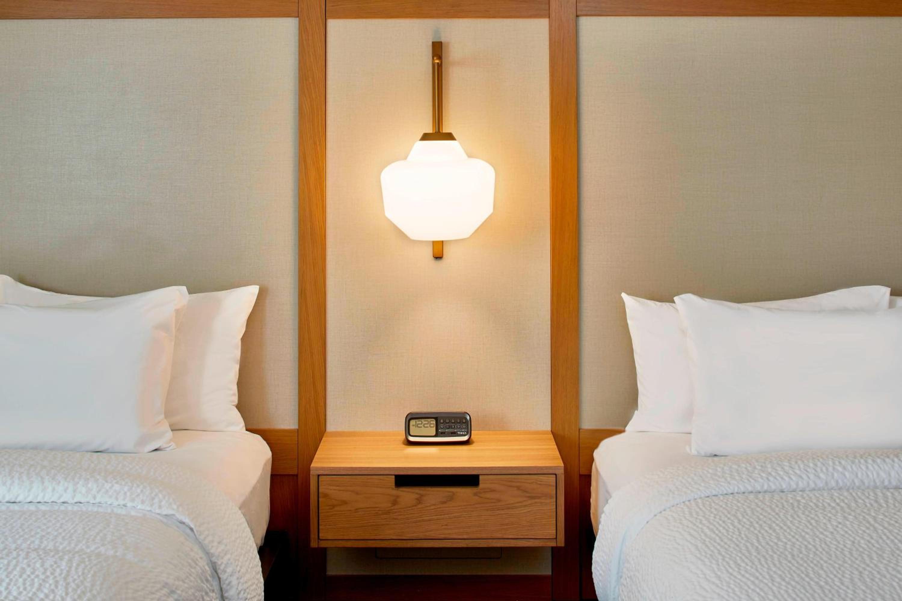 Guest room, 2 Queen - Photo 3