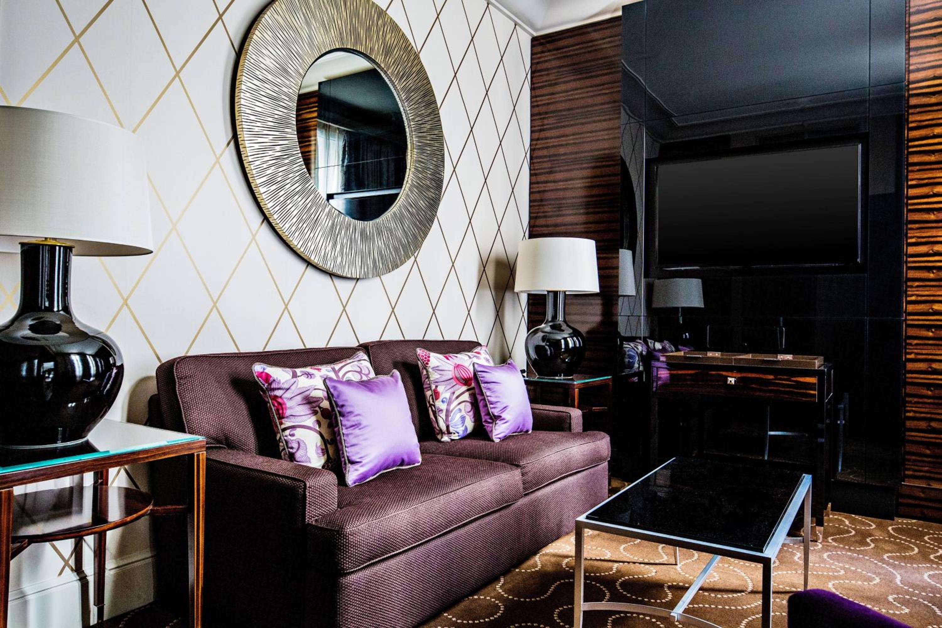 Mosaic Suite, 1 Bedroom Suite, 1 Super King thumbnail 5