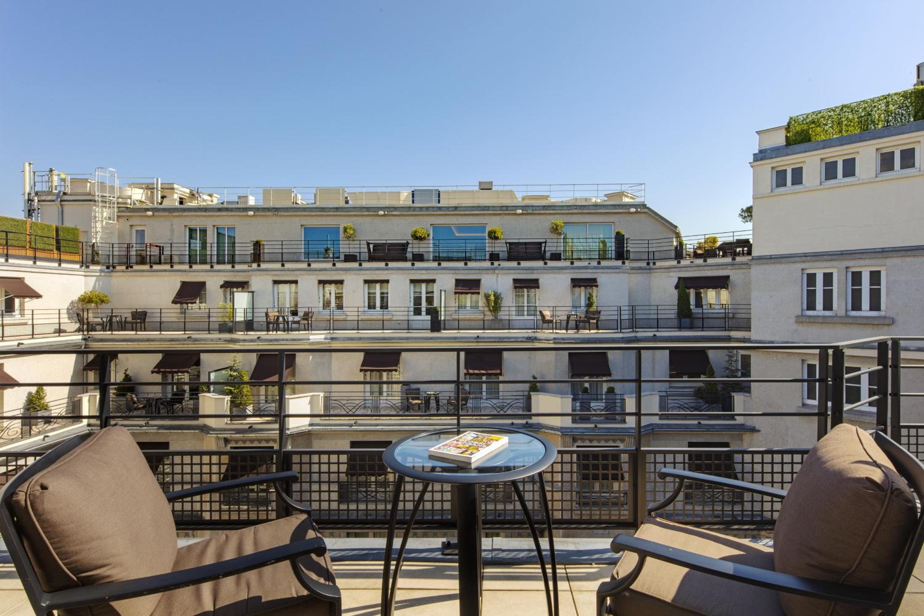 Mosaic Suite with Terrace, 1 Bedroom Suite, 1 Super King, Sofa bed