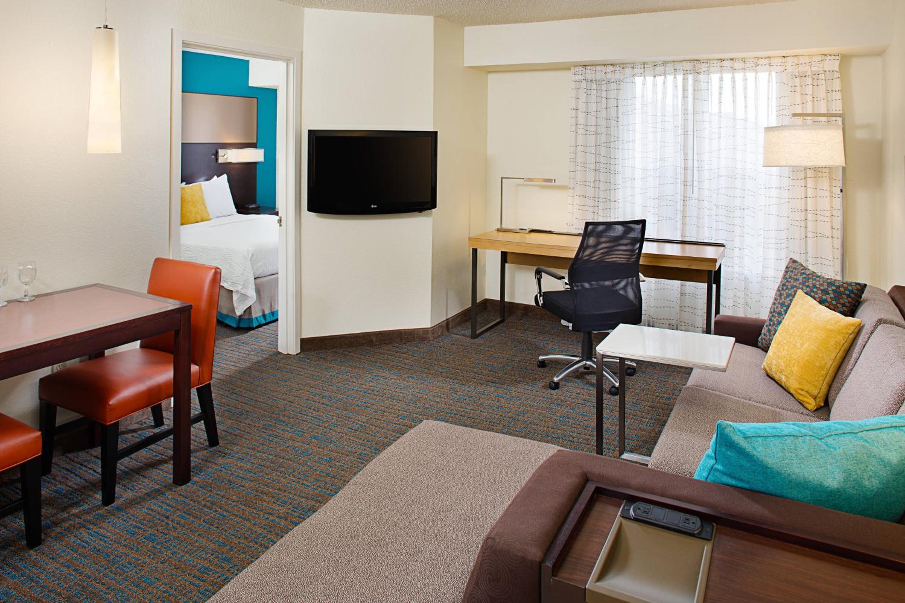 One-Bedroom Suite with Sofa Bed - Photo 1