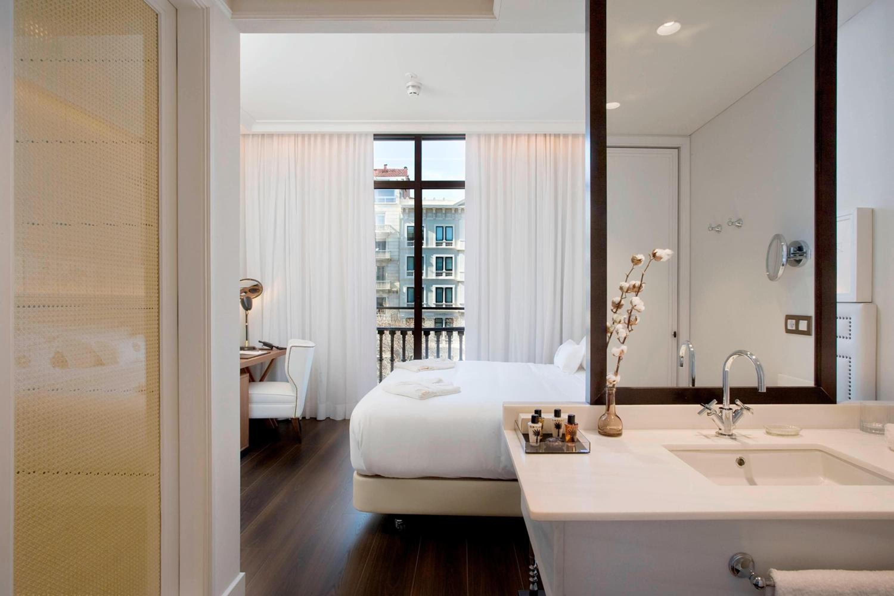 Madras King Room