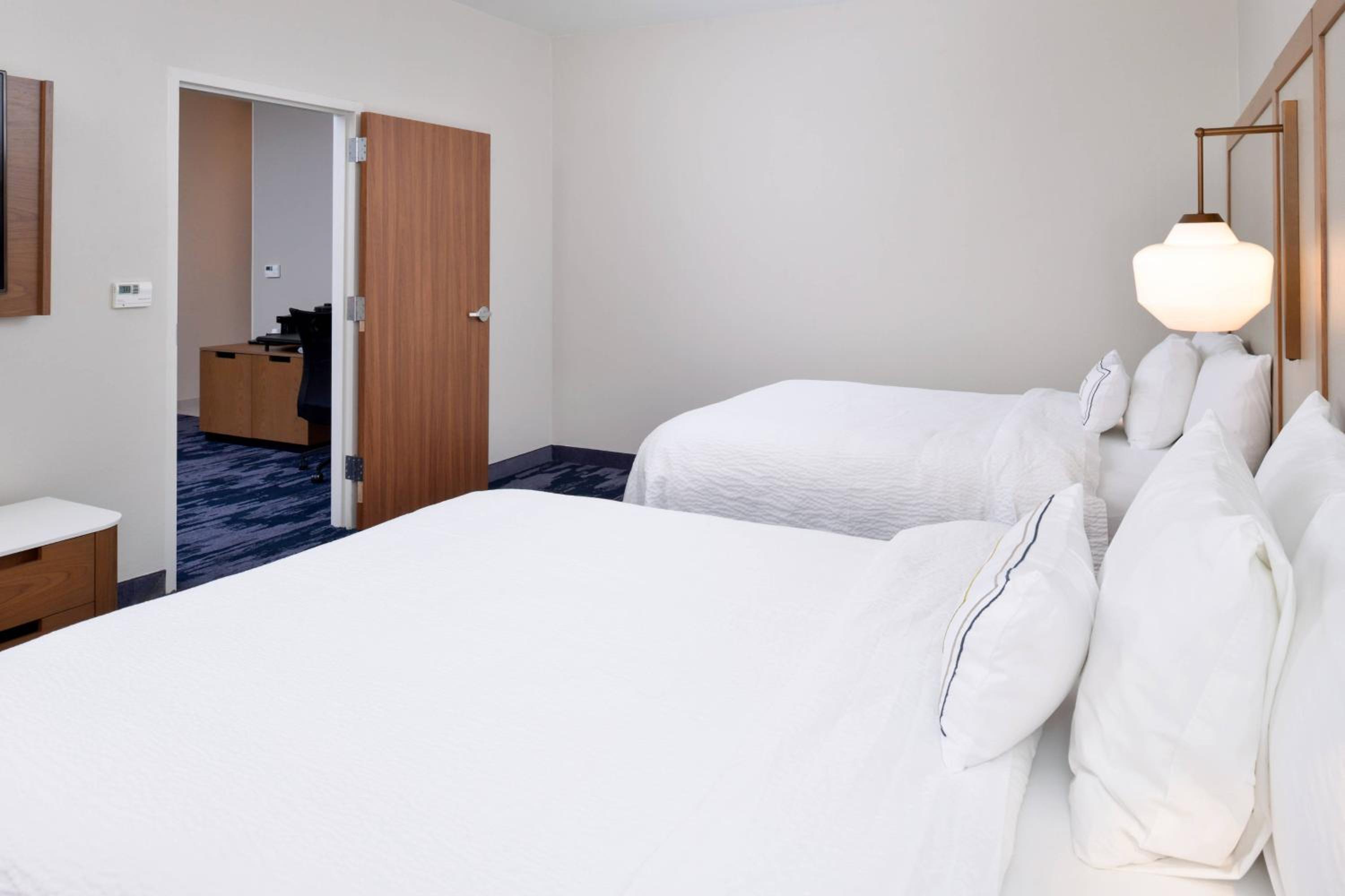 Standard Double Suite - Photo 5