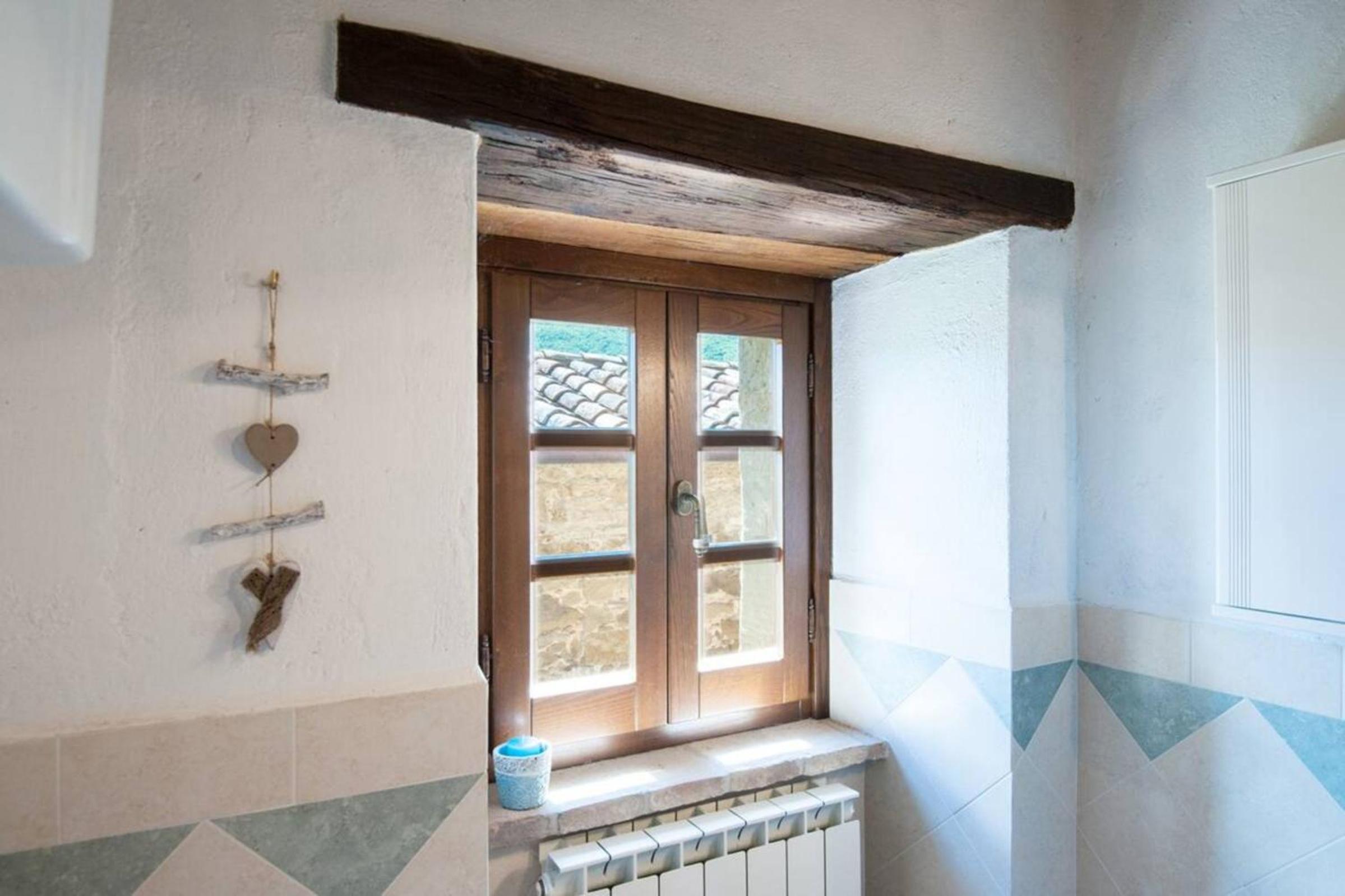 Two-Bedroom Deluxe Apartment with Garden View photo 2