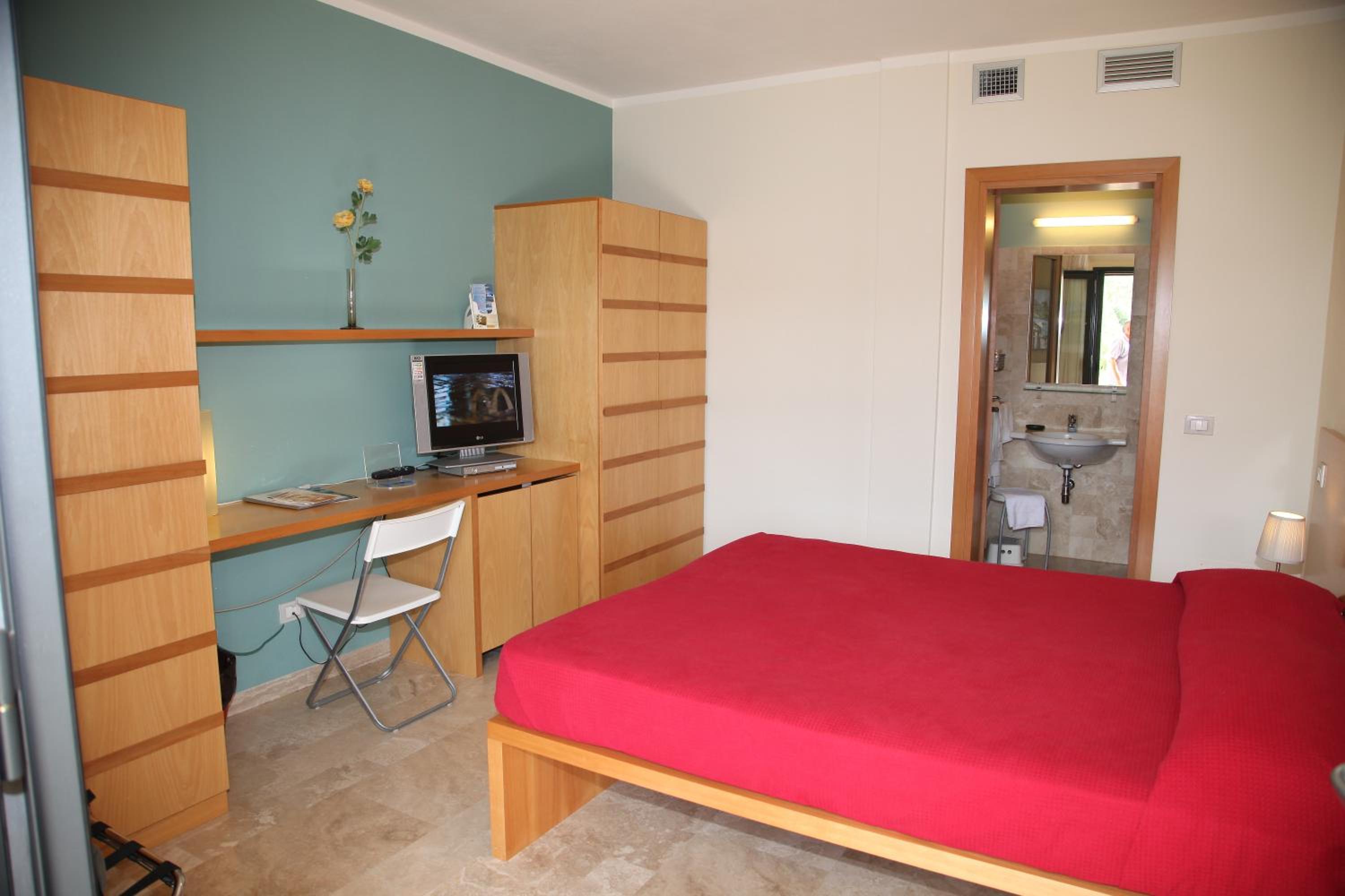 Double Room photo 3