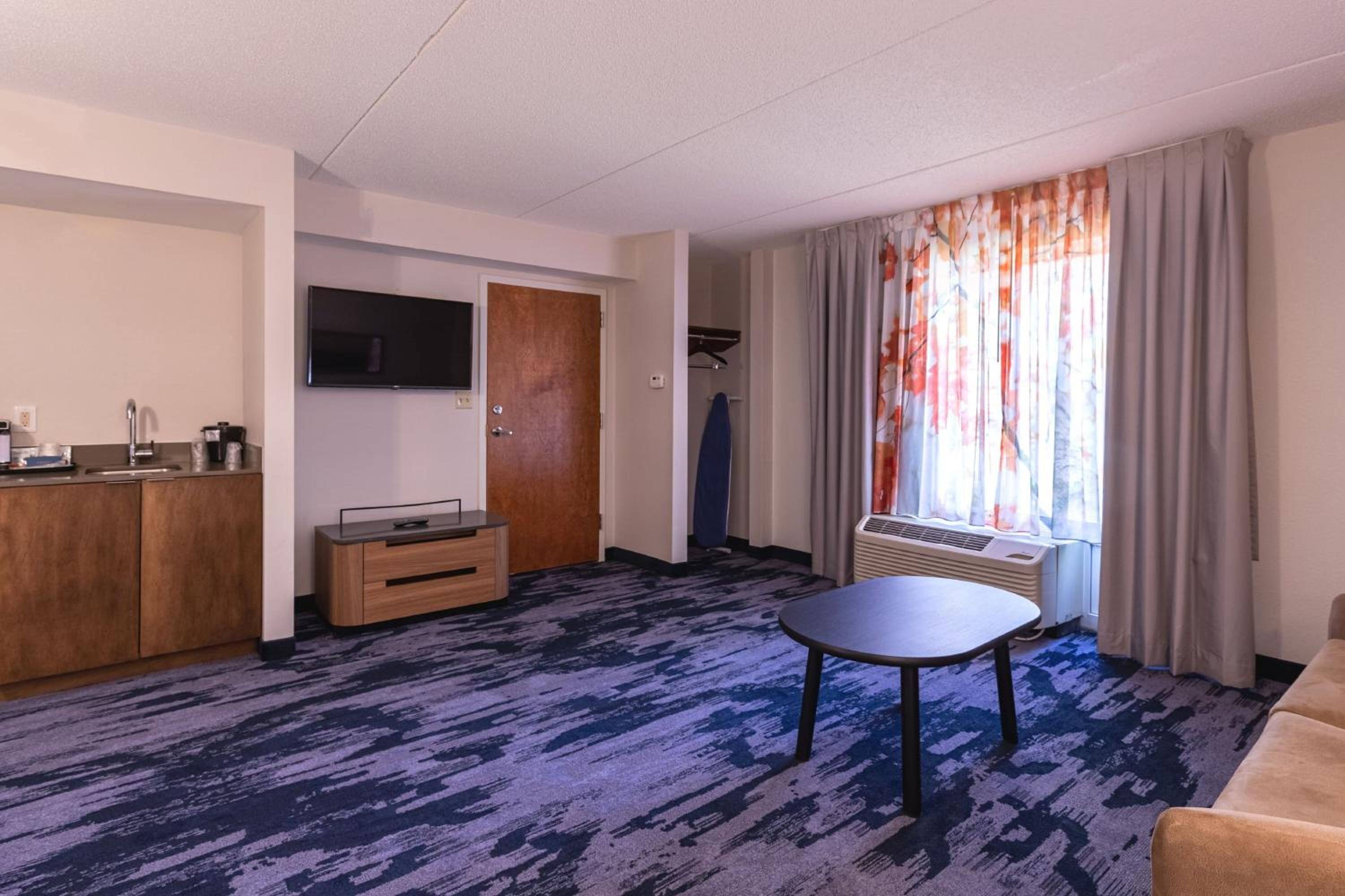 King Suite with Sofa Bed - Photo 1