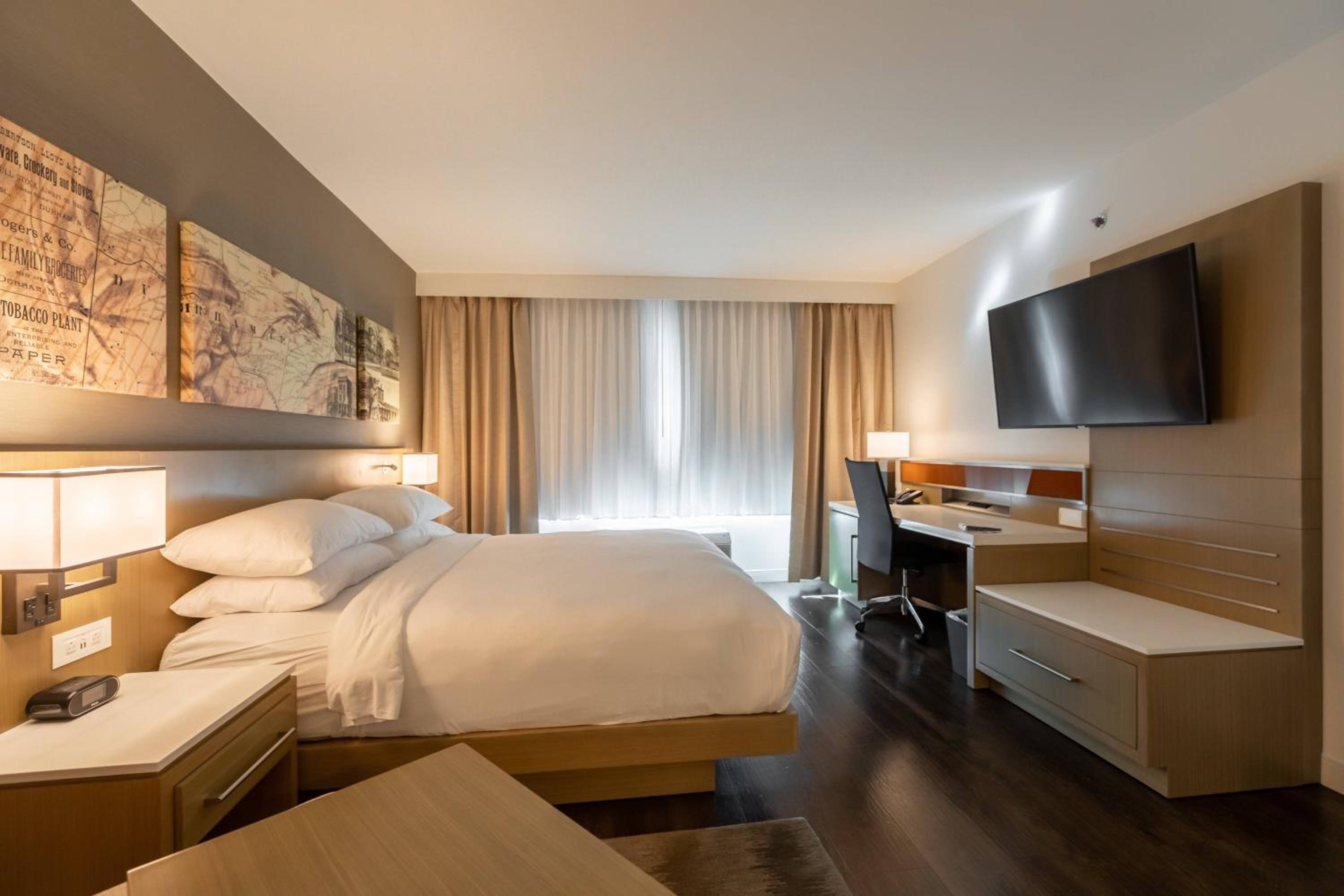 King Room with Courtyard View - Photo 2