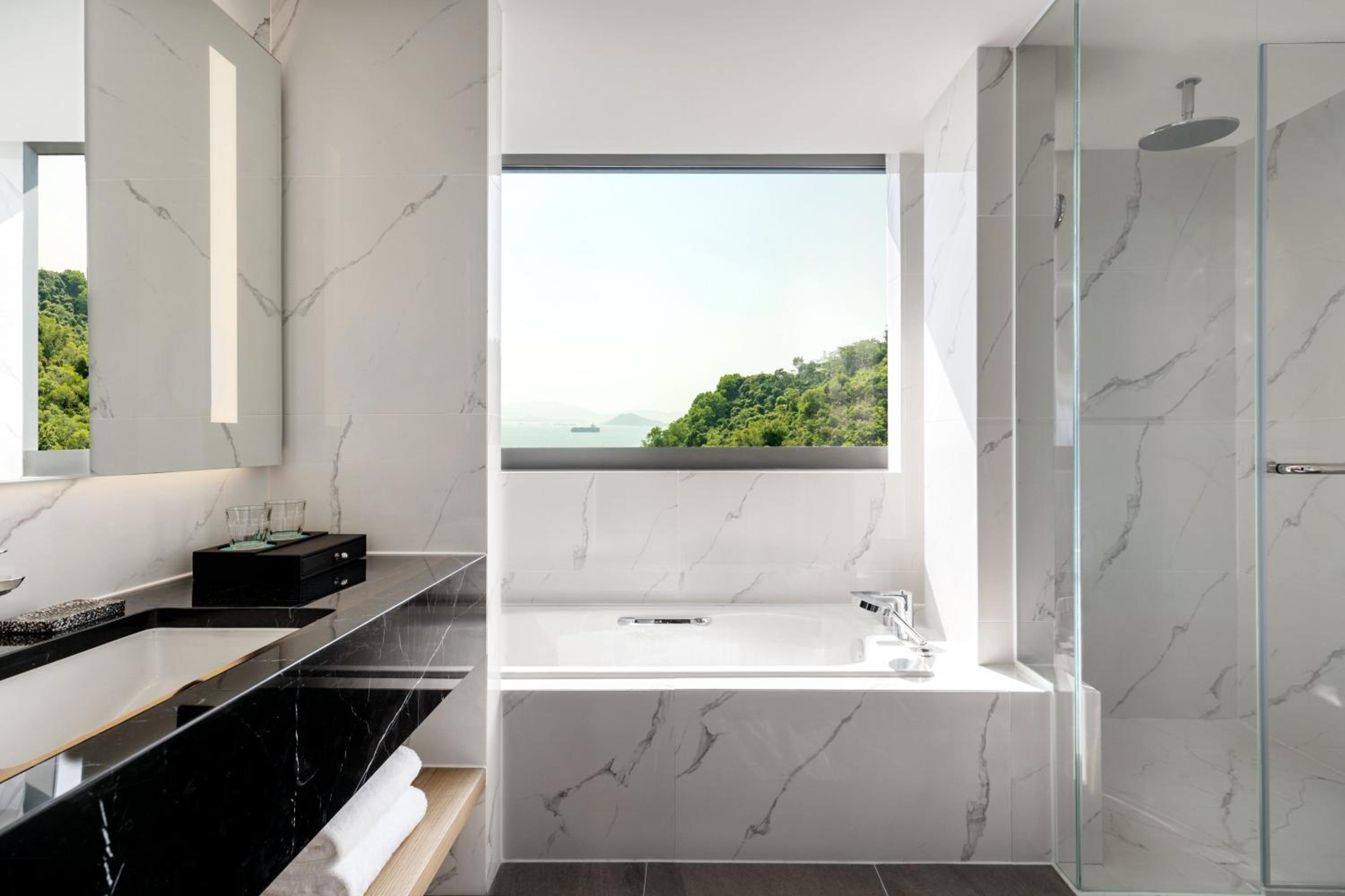 Corner Room with King Bed and Oceanfront View