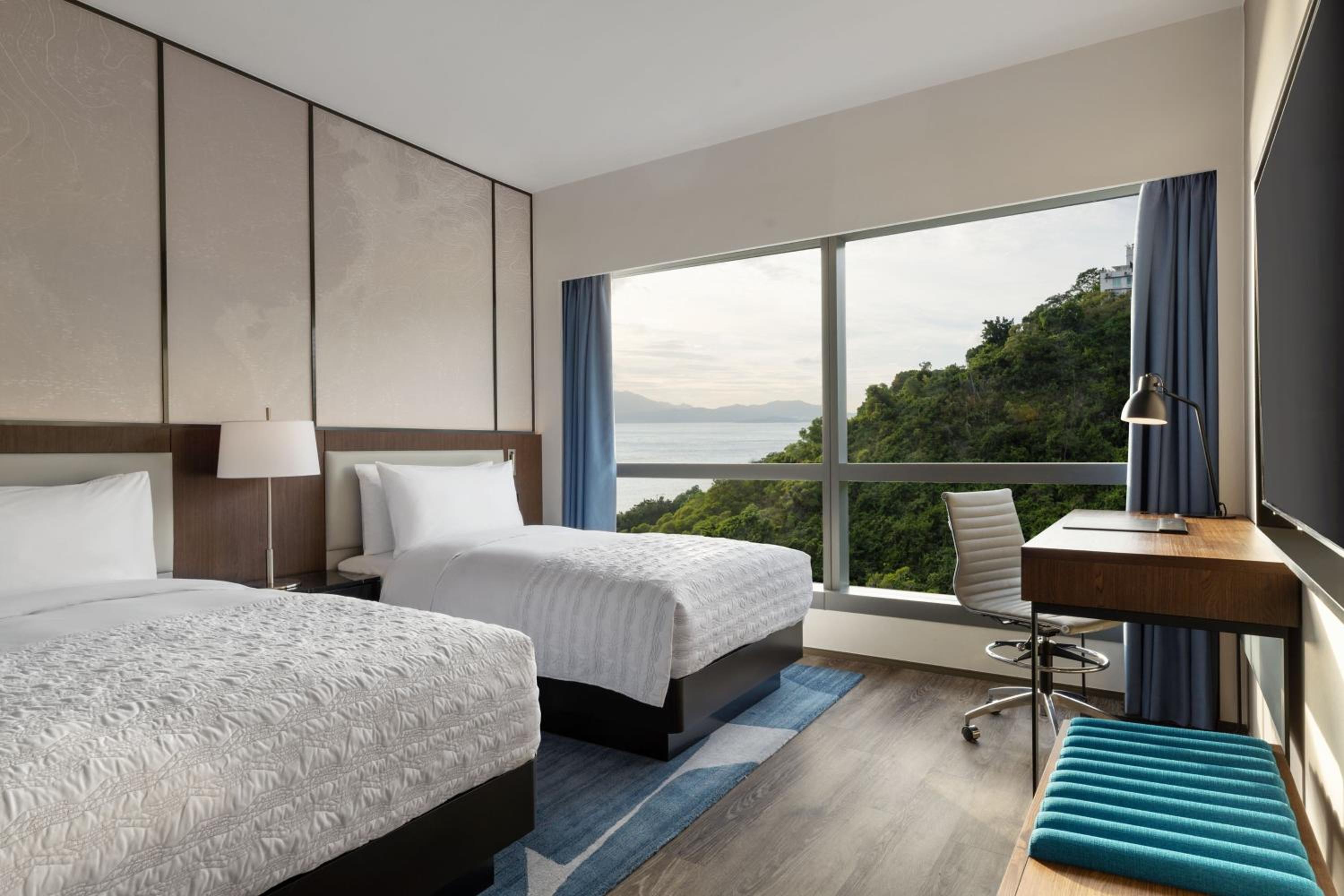 Twin Room with Oceanside View