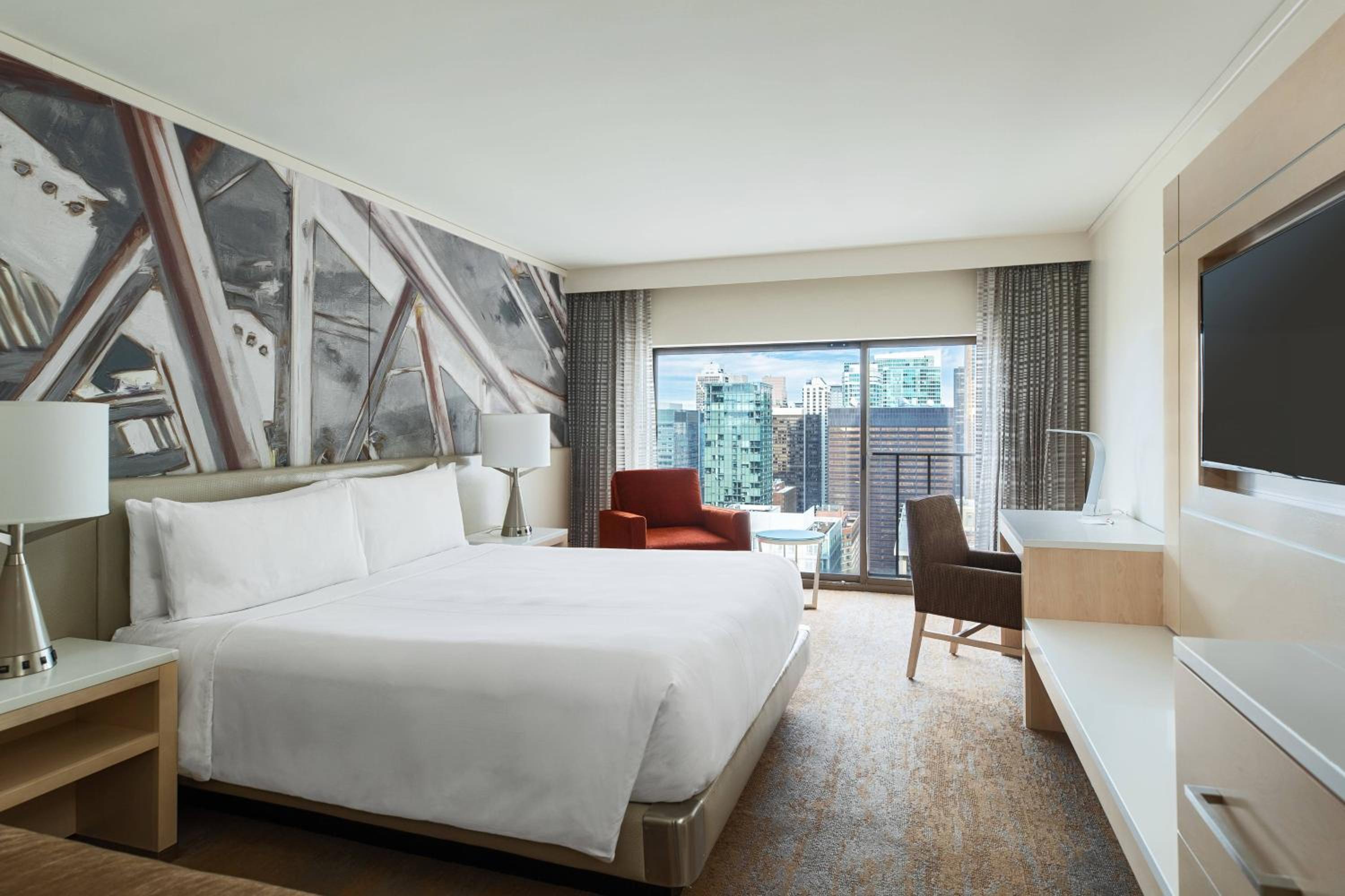  Guest Room, 1 King - Photo 4