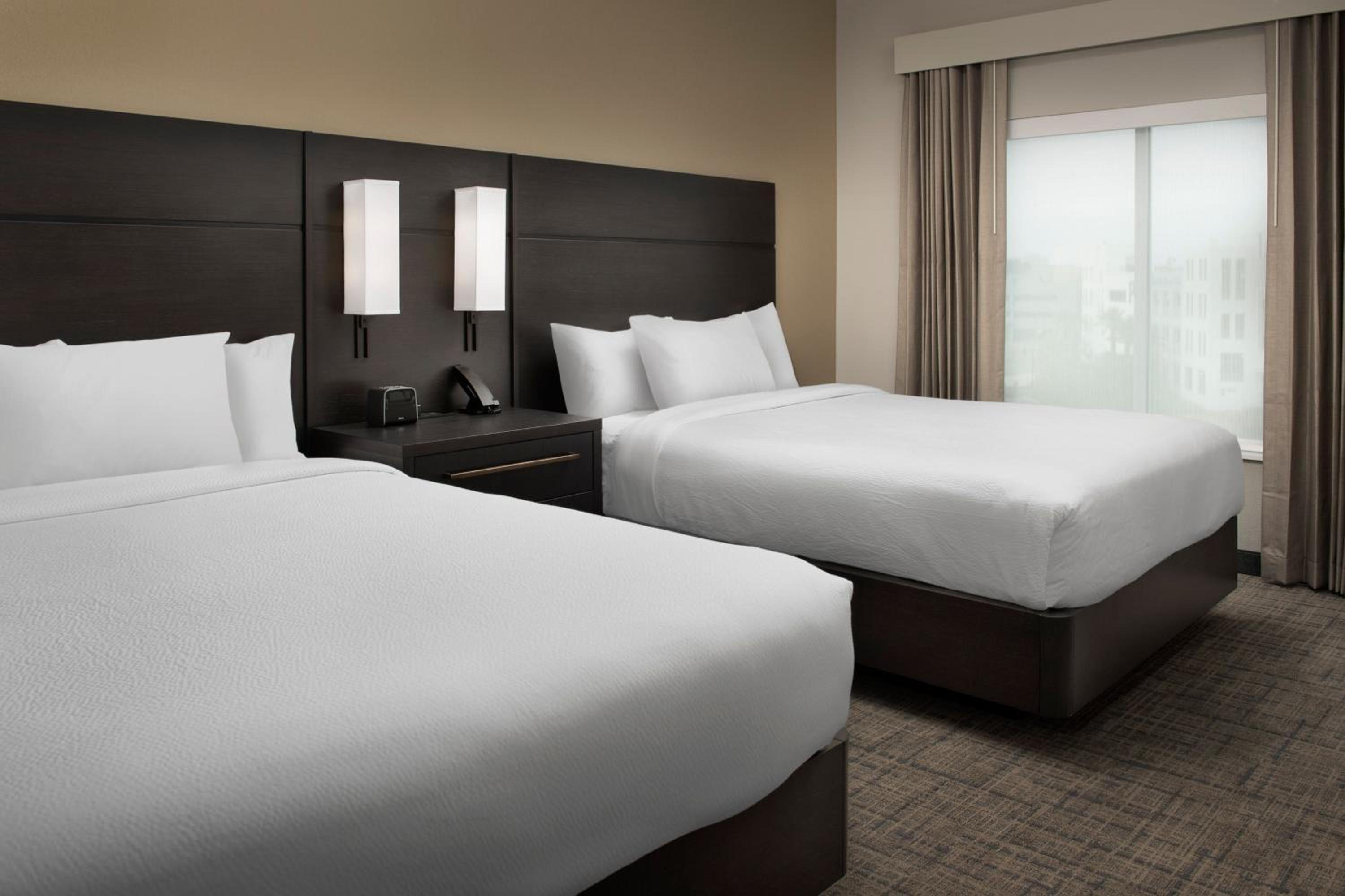 One-Bedroom Suite with Two Queen Beds and Sofa Bed - Photo 1