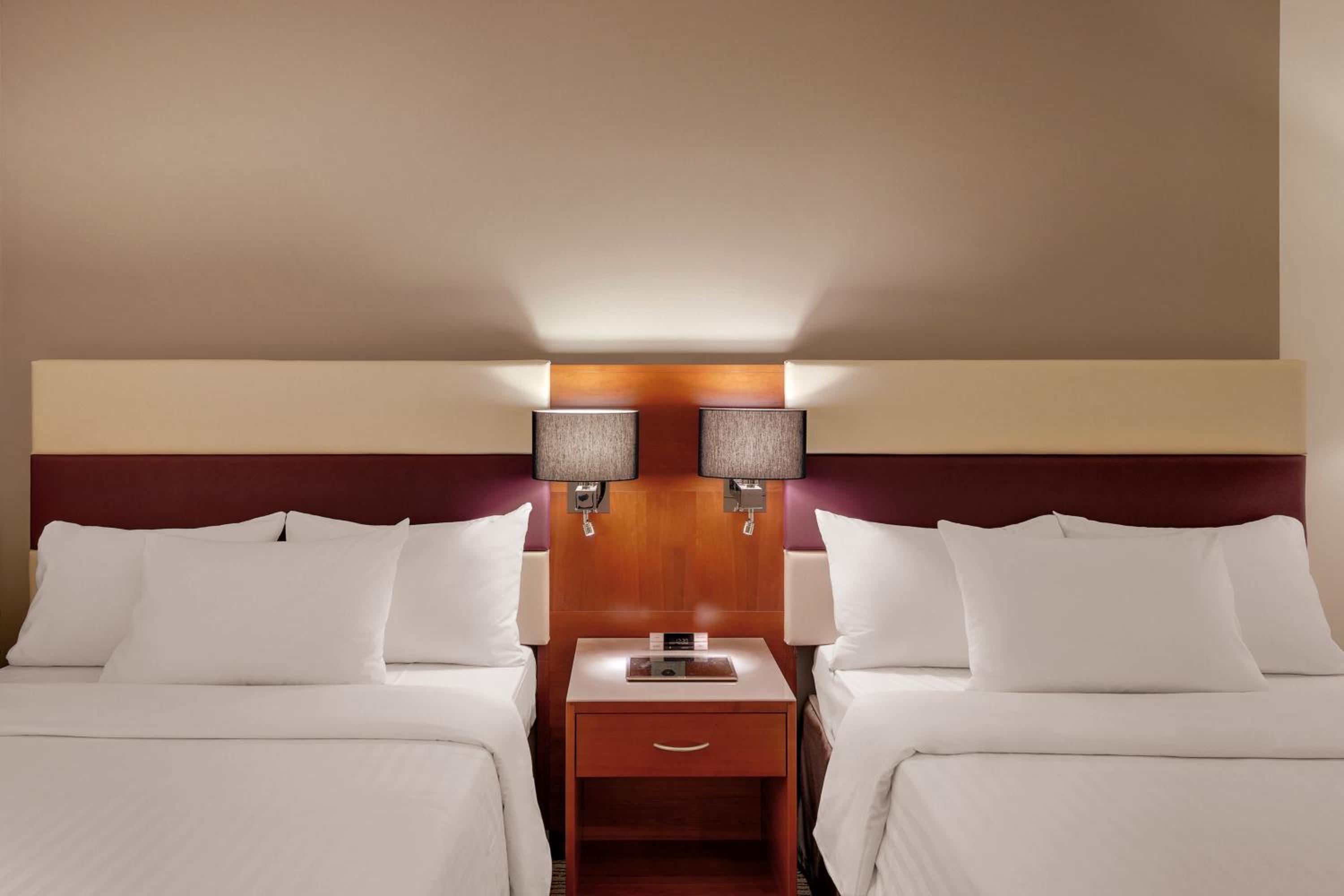 Quality Twin Room - Photo 1