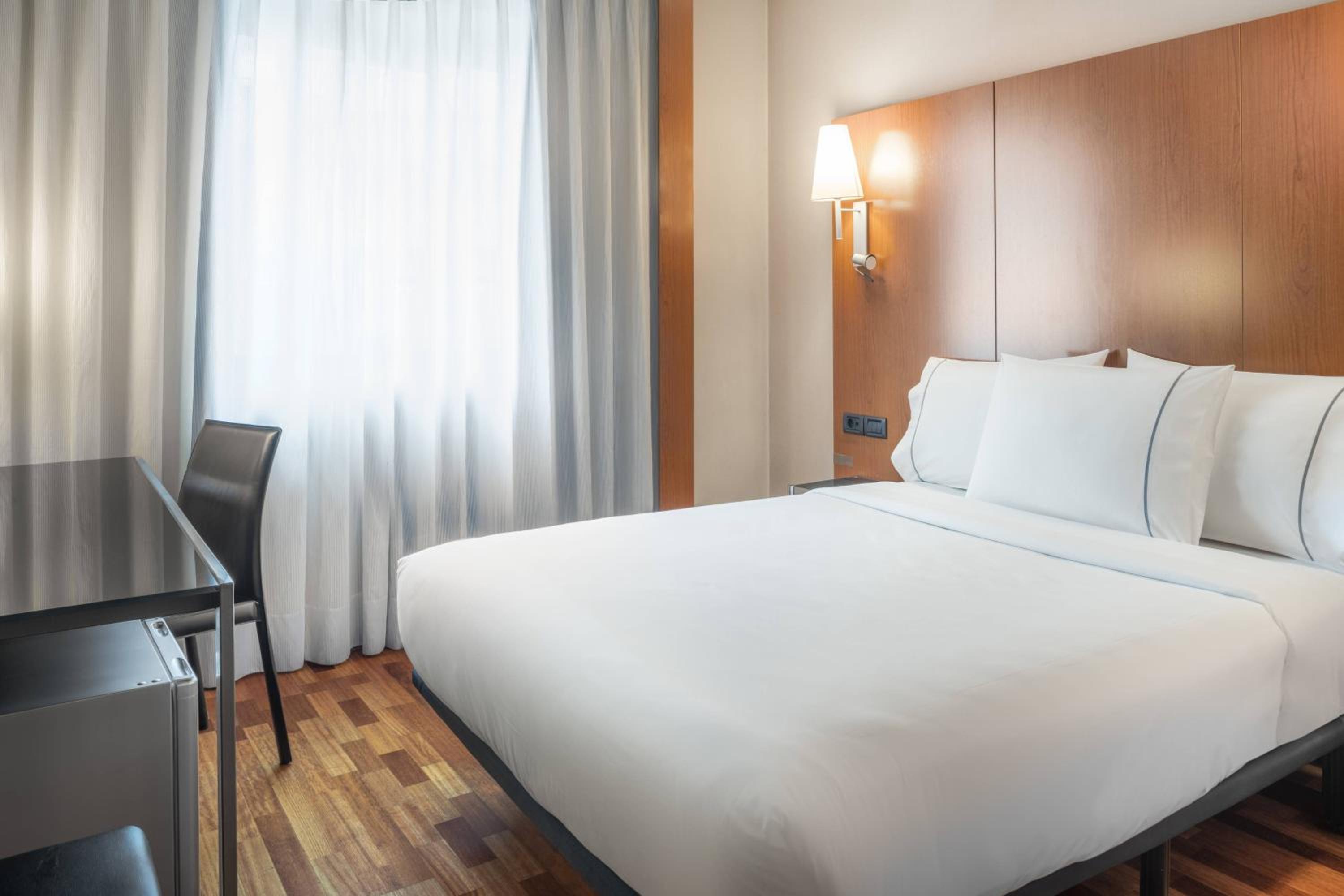 Standard Room, Guest room, 1 Queen