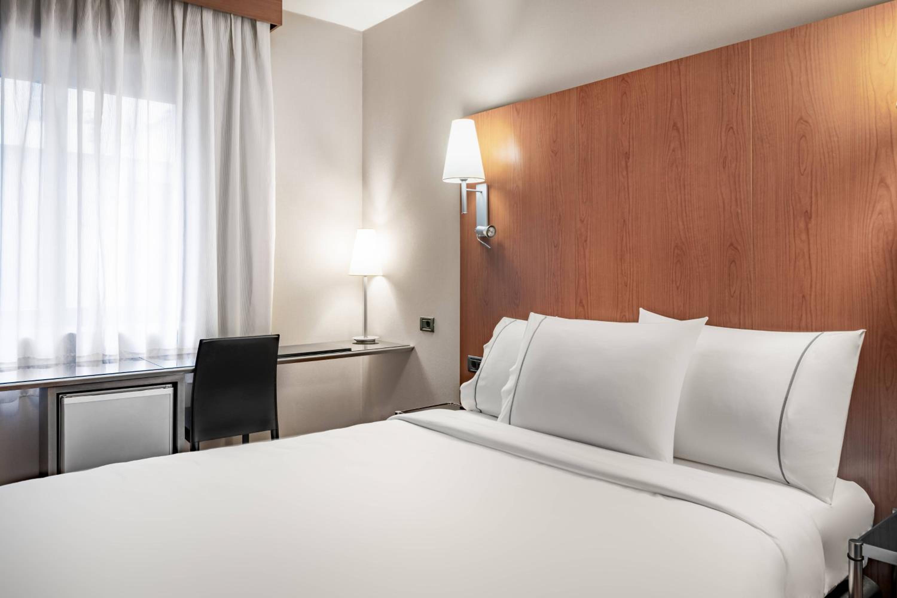 Standard Room, Guest room, 1 Queen
