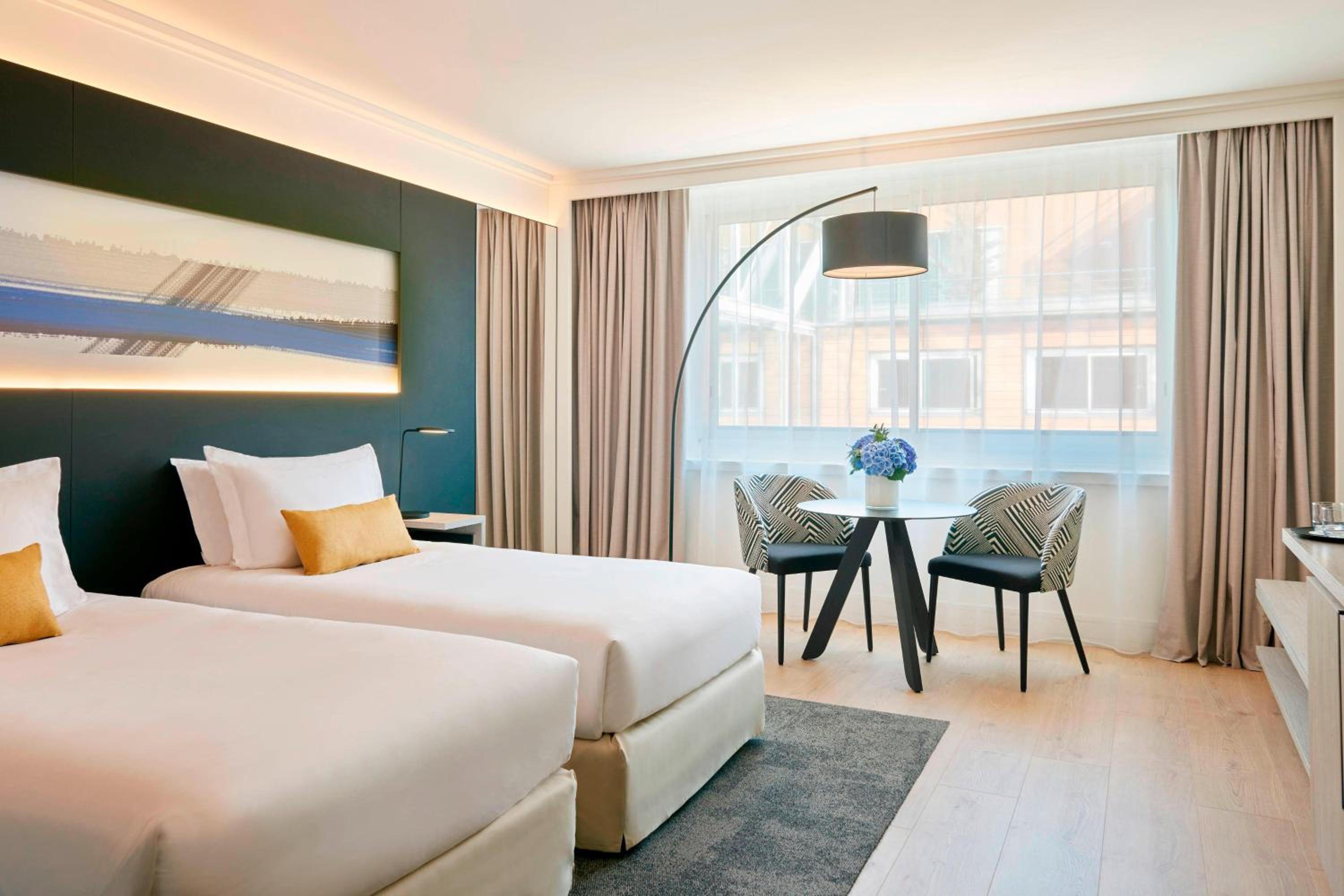 King or Twin Room - Photo 2