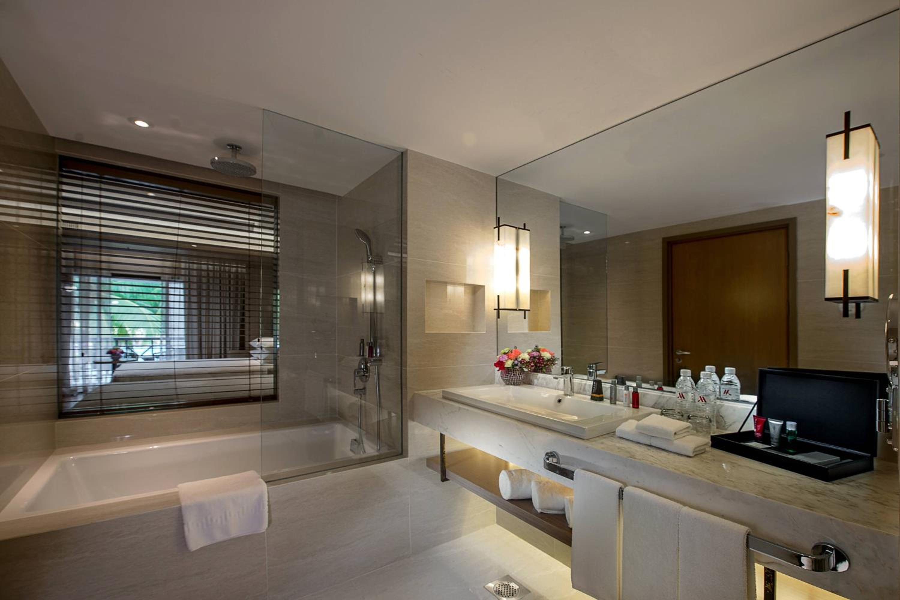 Premier Pool King Room with Balcony - Photo 1