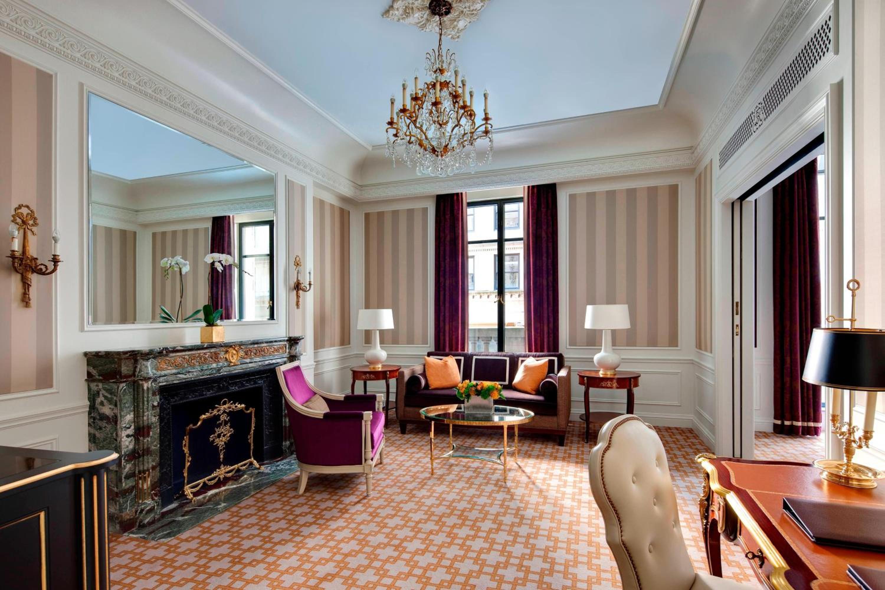 One-Bedroom Deluxe Suite - Butler Service
