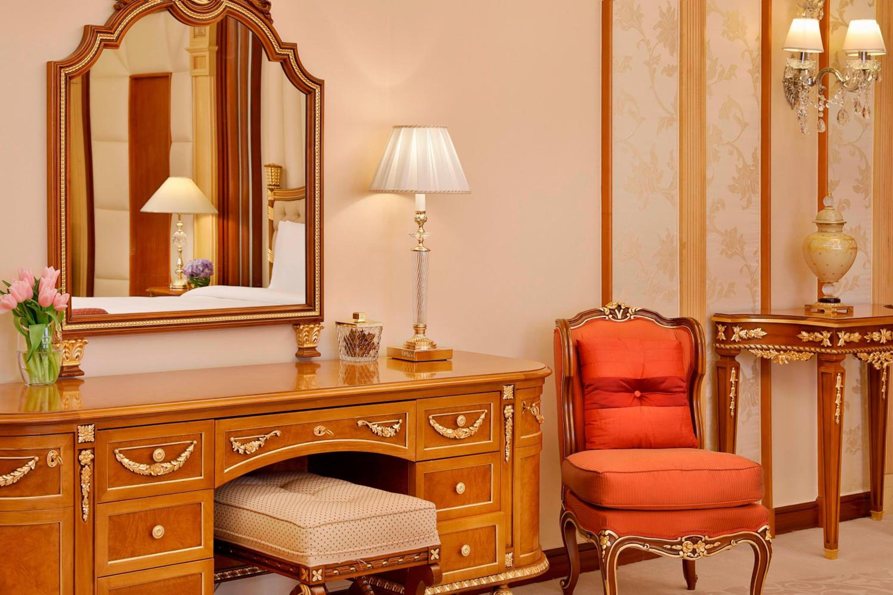 Royal Suite - Photo 3