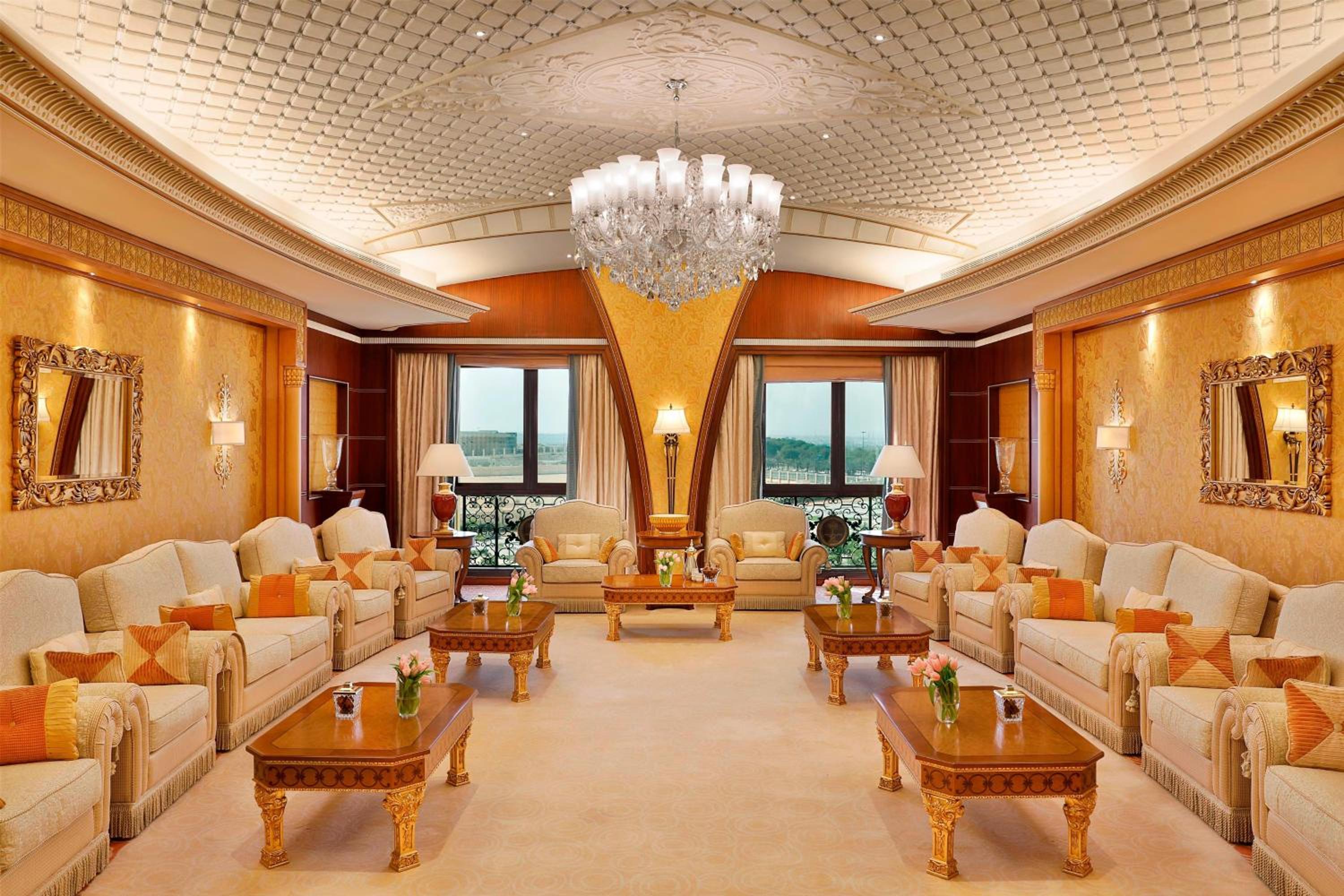 Royal Suite - Photo 4