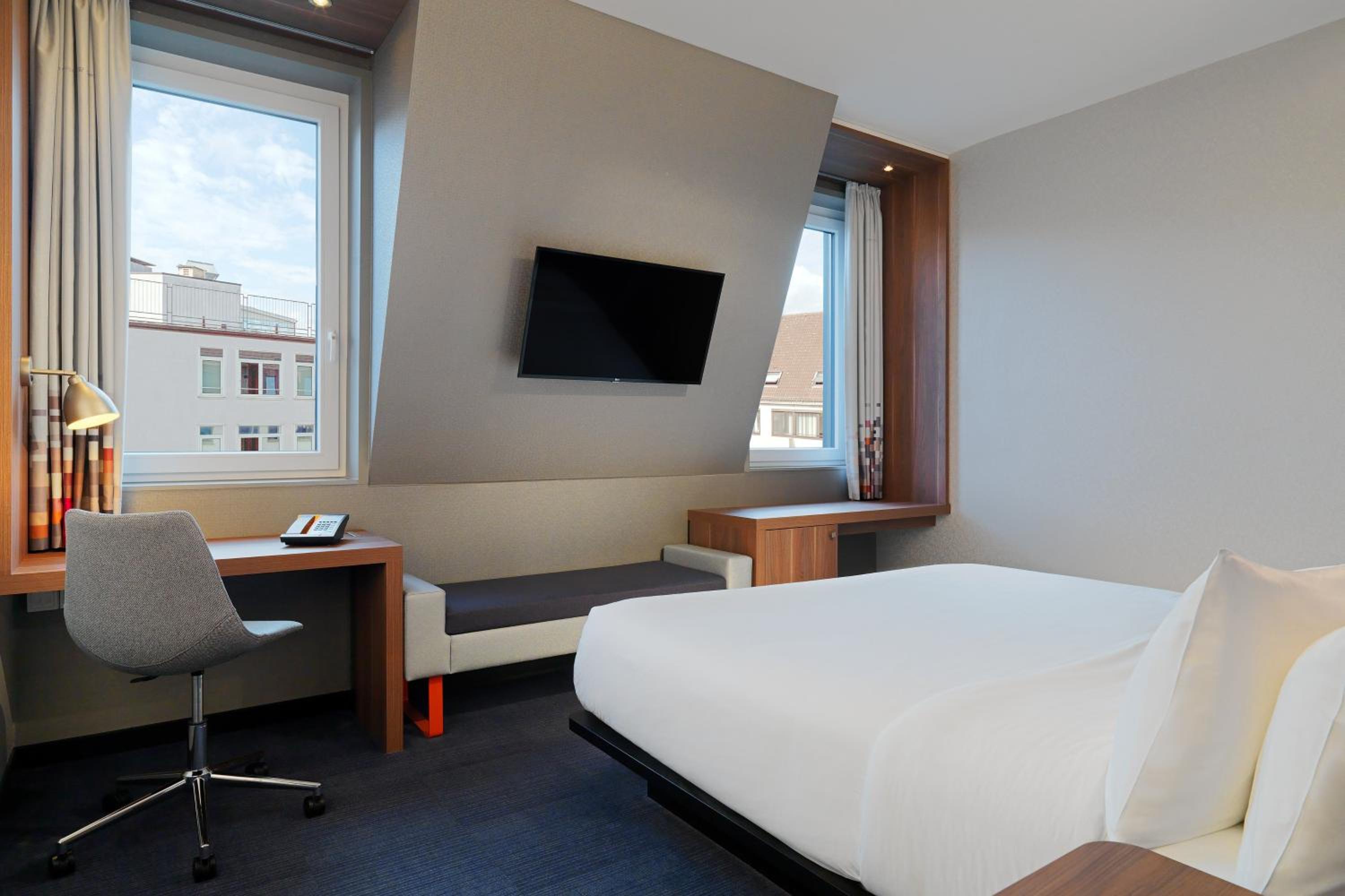Loft King Room