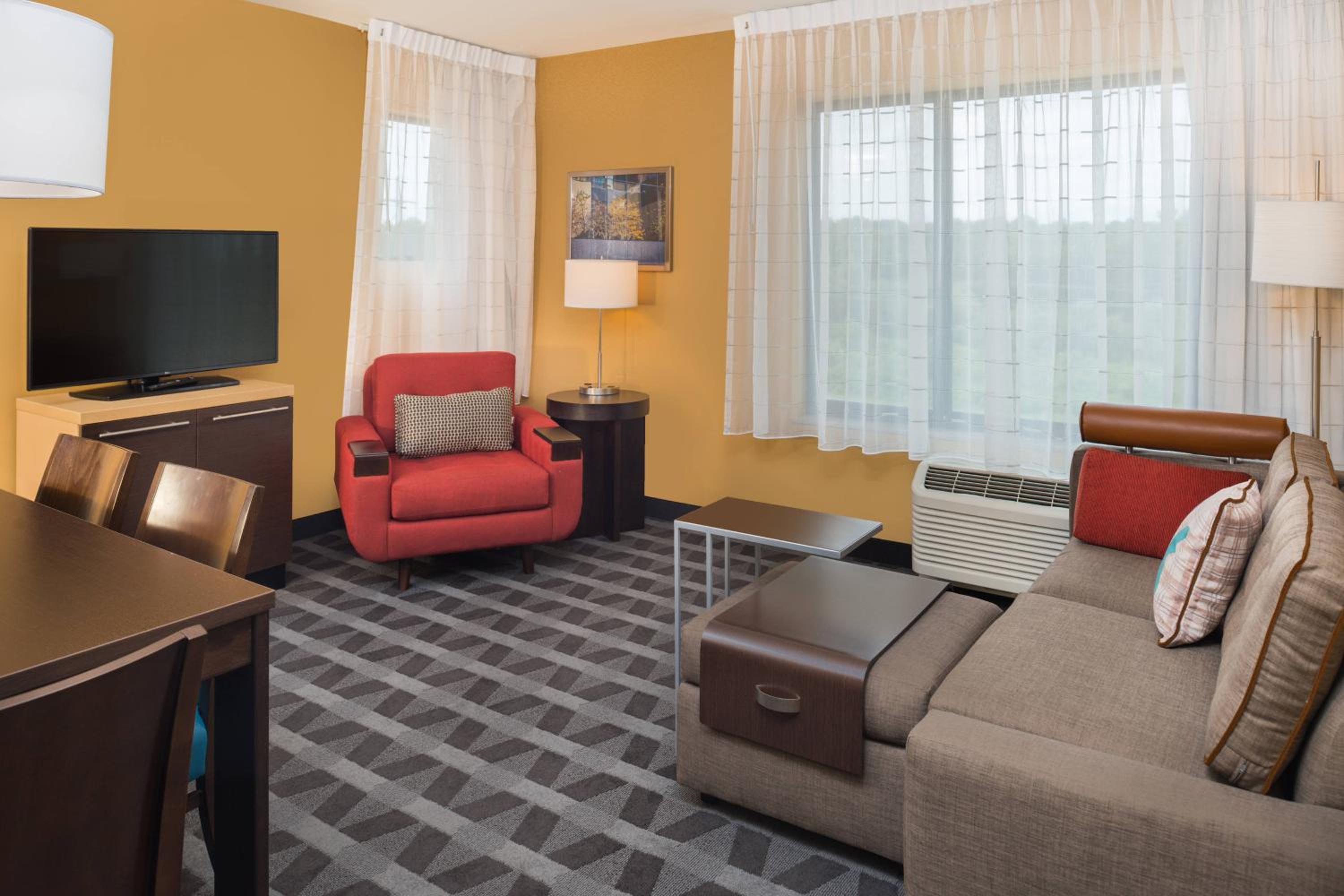 Two-Bedroom Suite