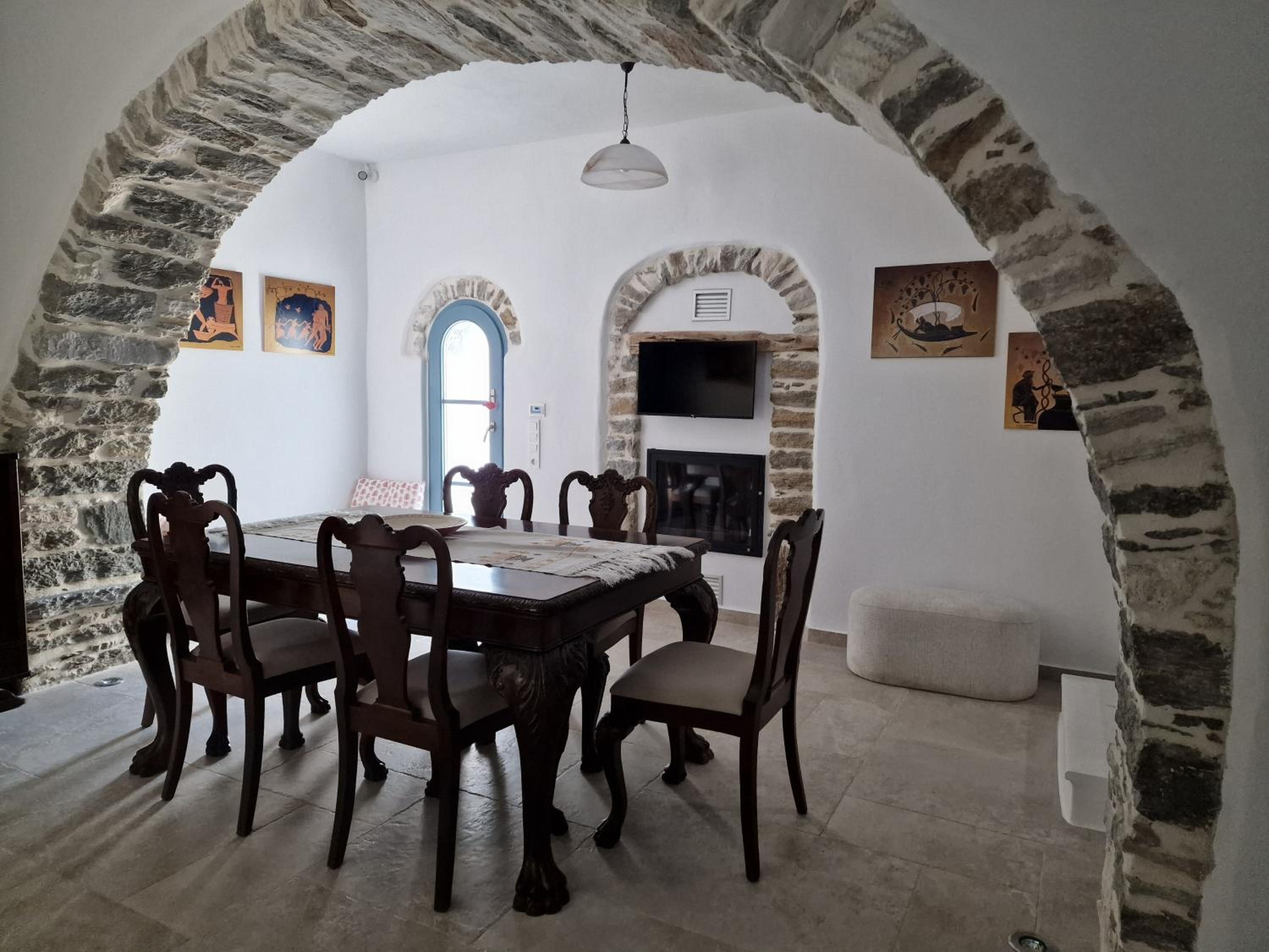 One-Bedroom House - Photo 7
