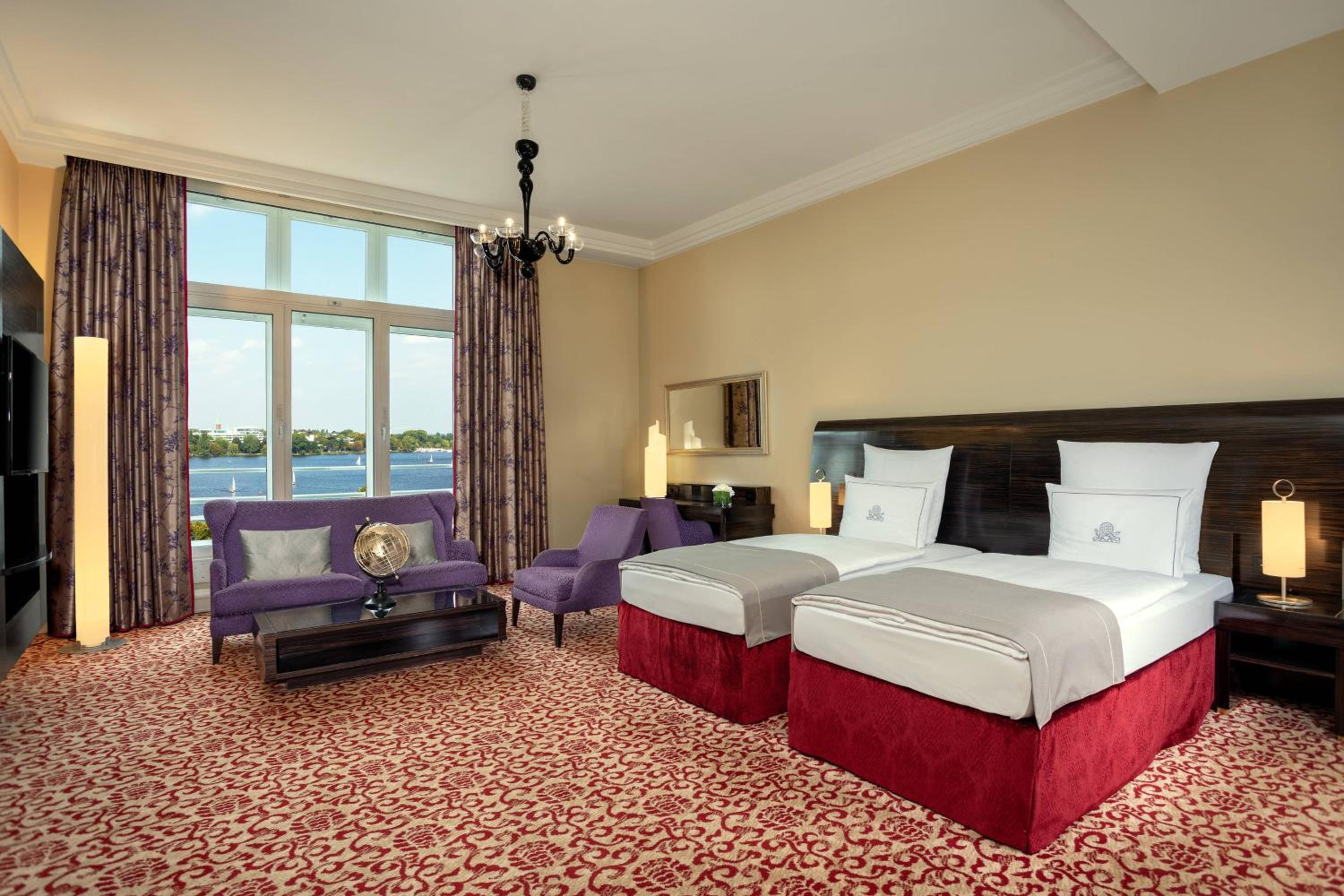 Junior Suite Lake View, Suite, 2 Twin/Single Bed(s)