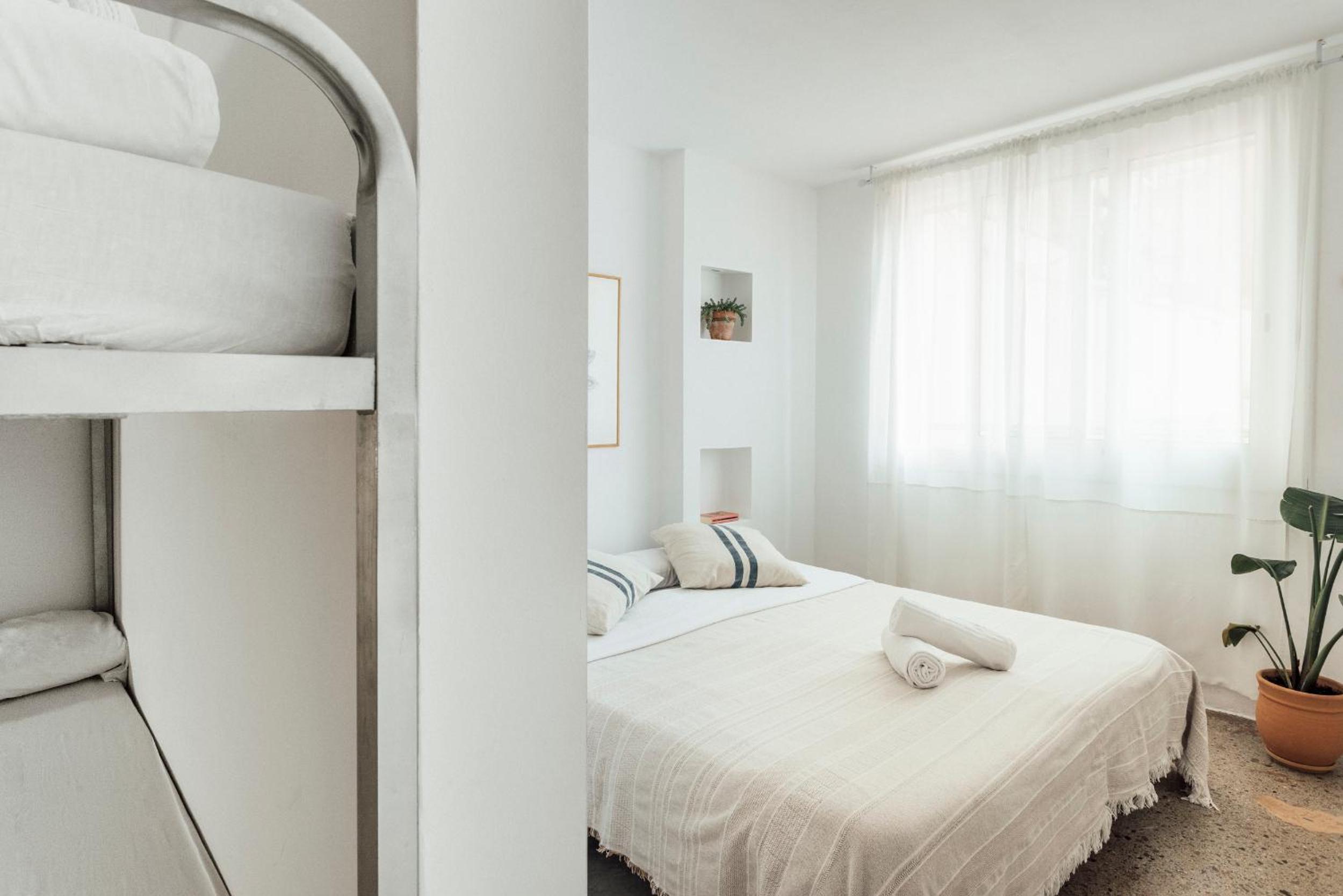 Habitación familiar con baño privado