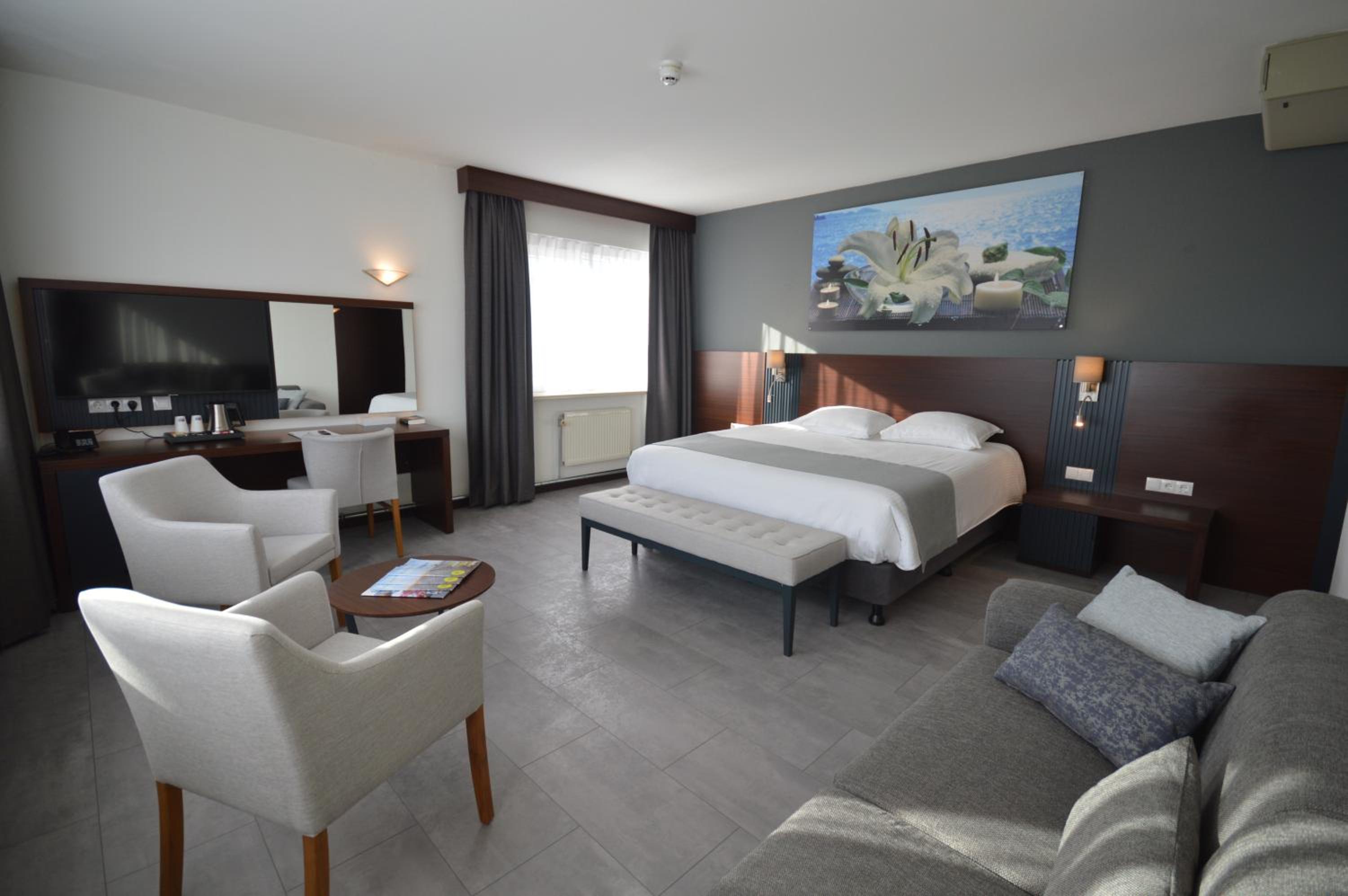 Superior Suite