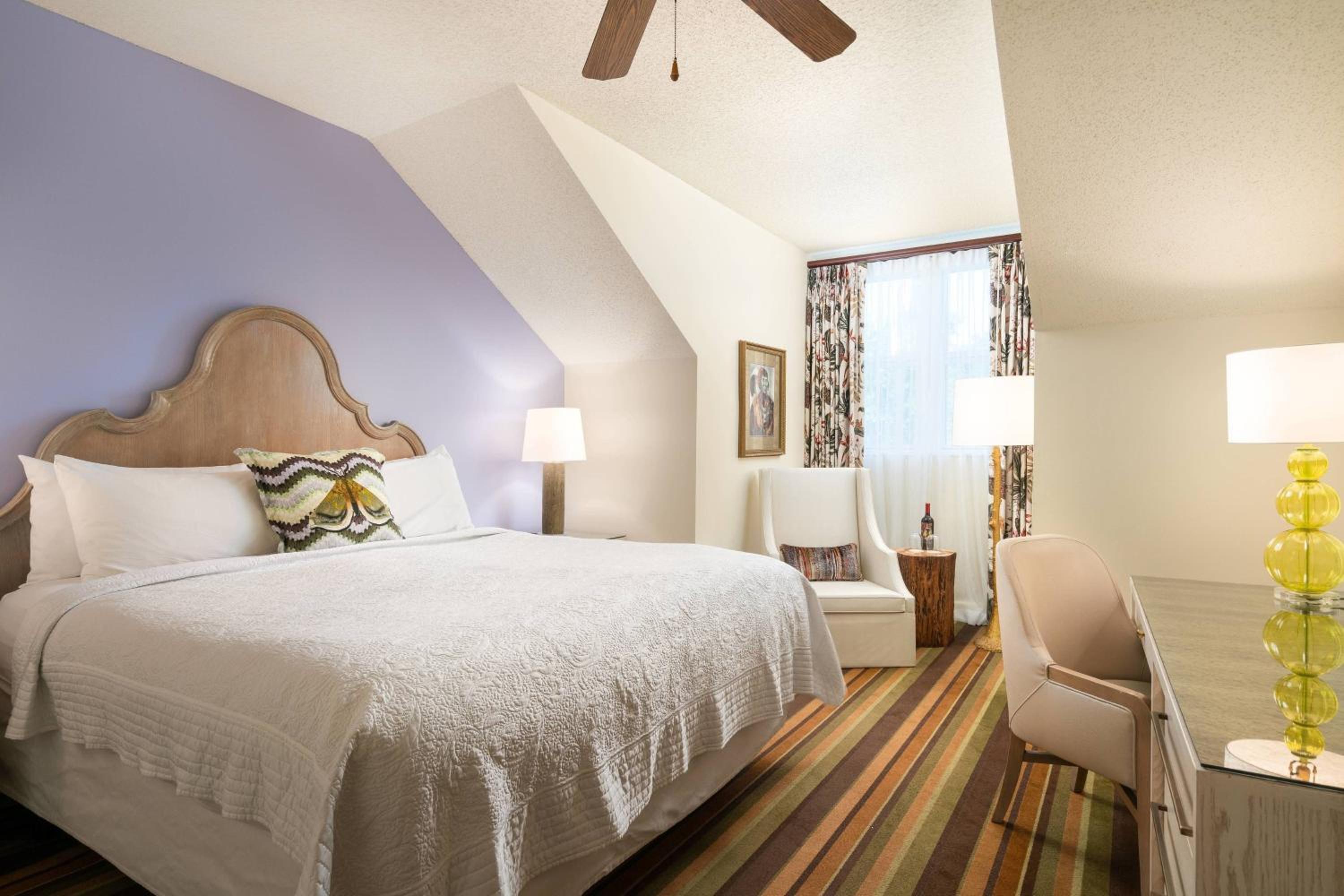 Guest Room, 1 King
