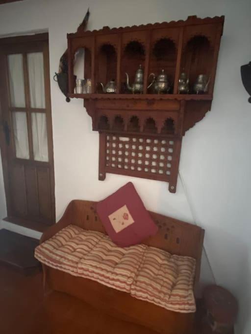 Three-Bedroom House photo 2