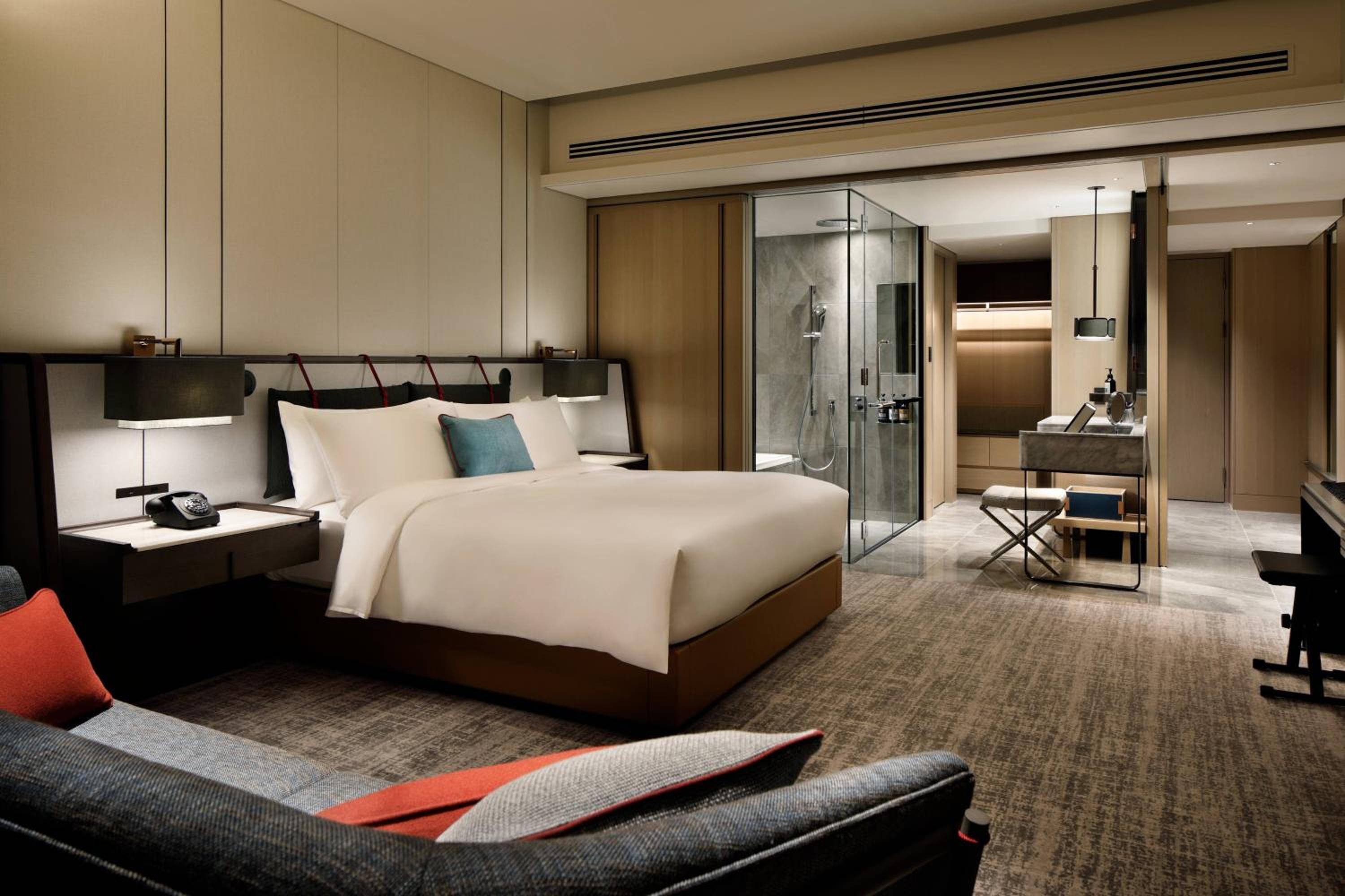 mesm Tokyo, Autograph Collection bedroom photo