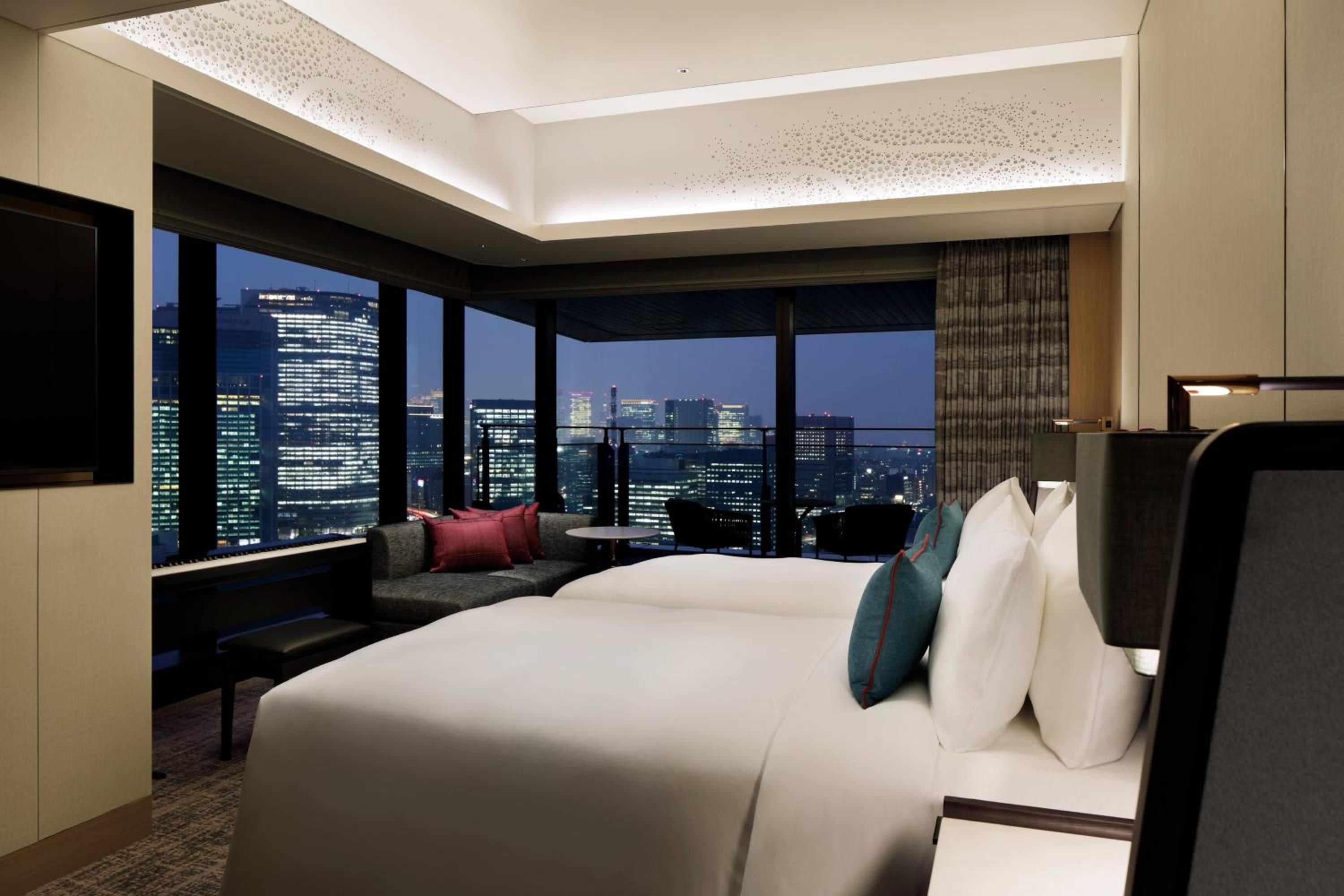 Chapter 3 Suite Twin